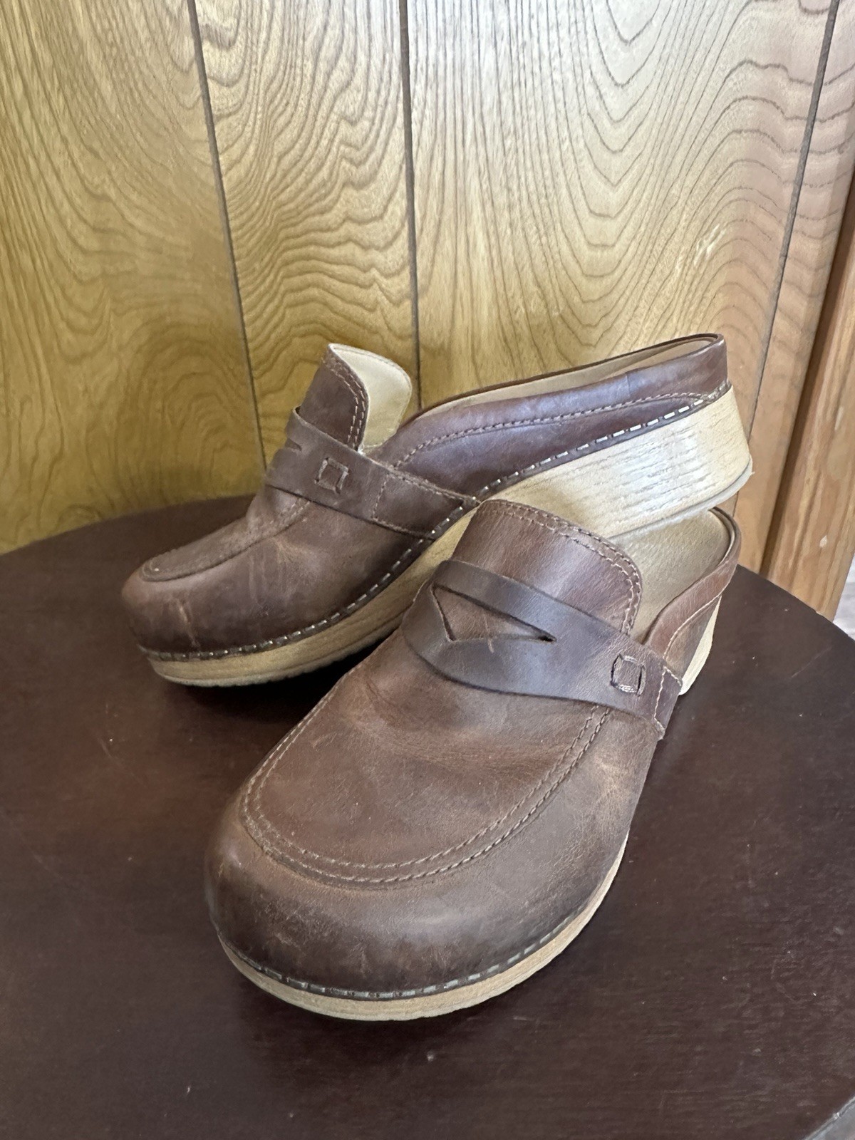 Dansko Bel Oiled Brown Leather Slip On Loafer Clogs Mule Shoes Size 8 39 slide