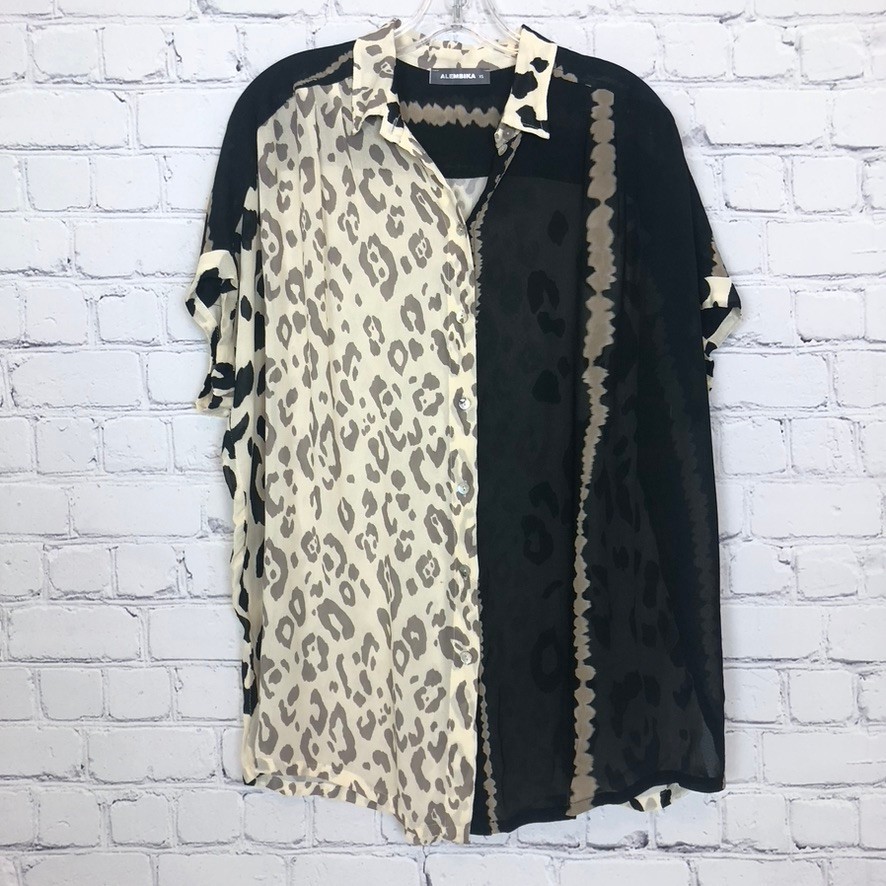 Alembika Georgette Crepe Leopard Print Buttondown Blouse Size XS
