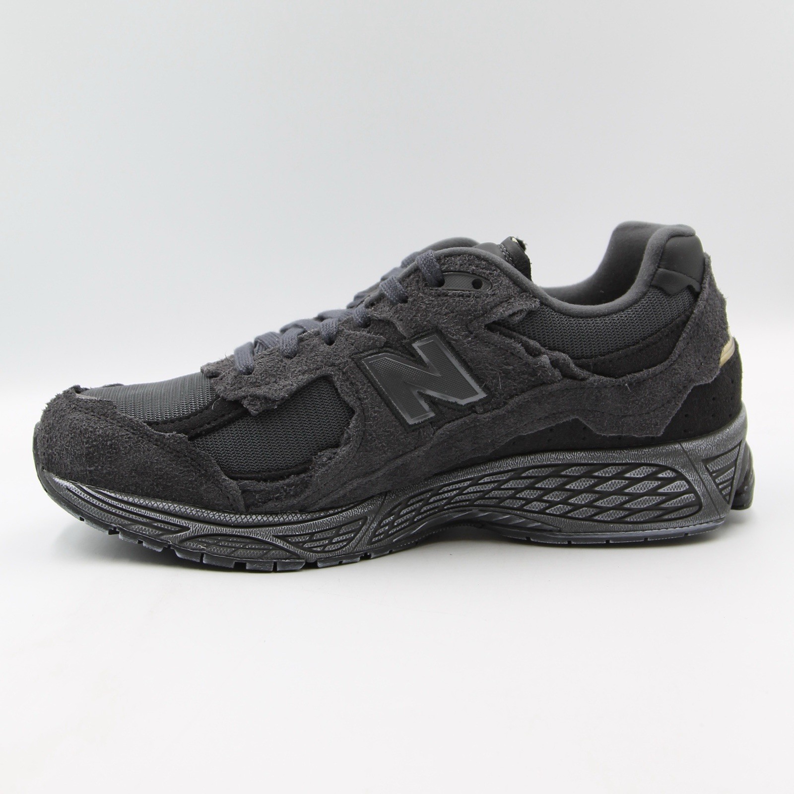 New Balance 2002R Protection Pack Unisex Sneakers Phantom Black M2002RDB