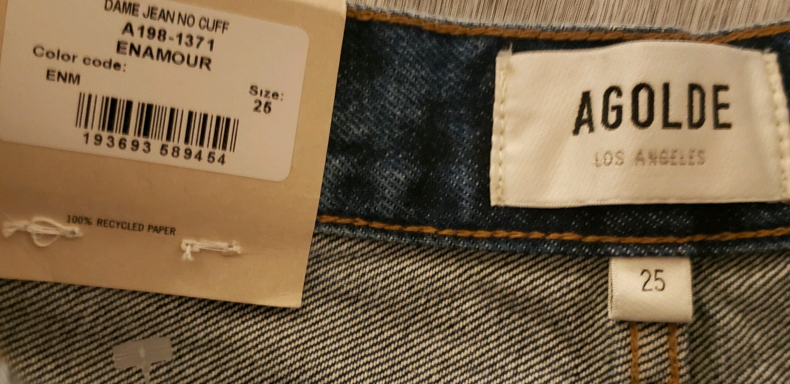 Agolde Dame No Cuff Jeans Enamour 25 NWT $258+