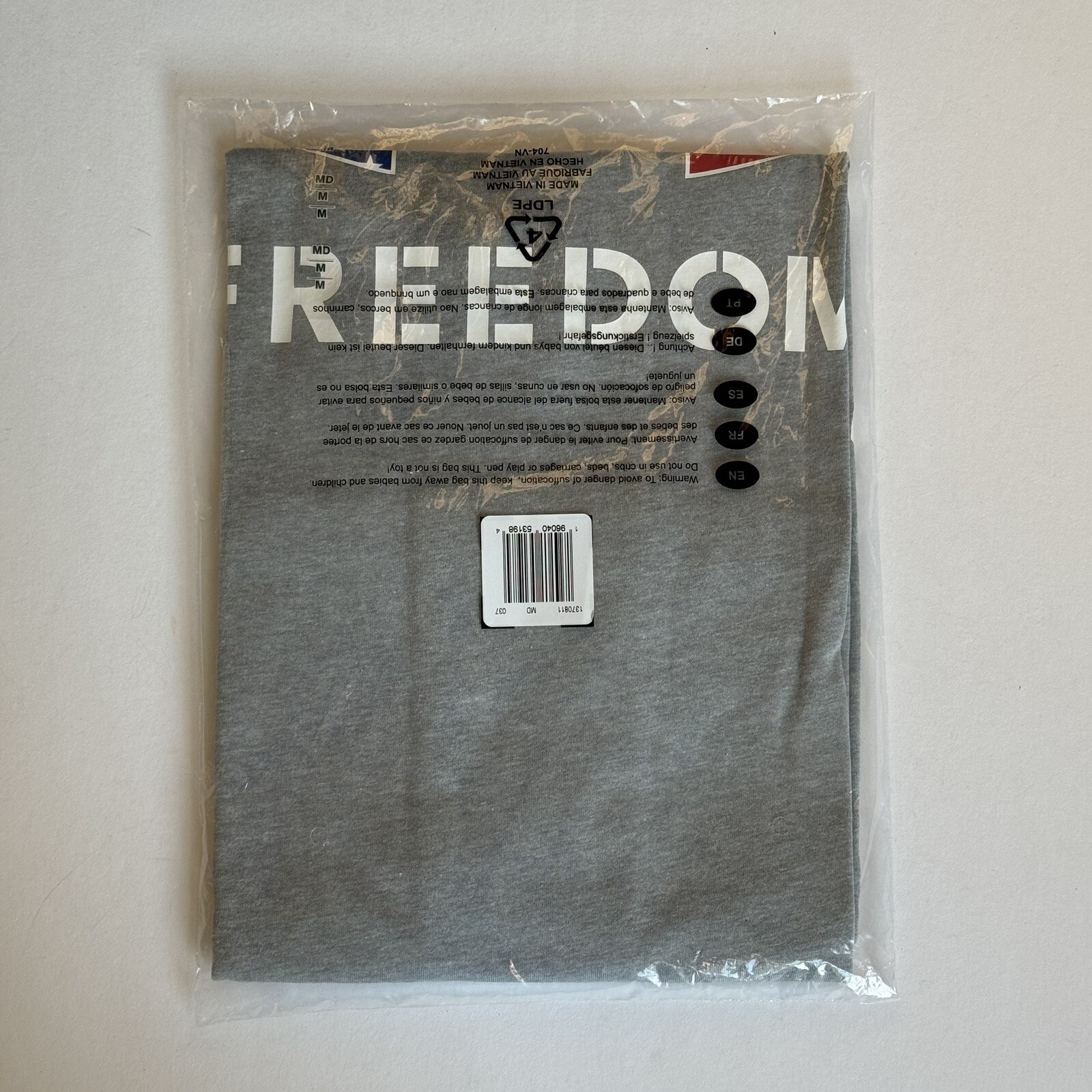 Under Armour Men’s UA Freedom Flag Logo T-Shirt Sz Medium Gray USA Patriotic Tee