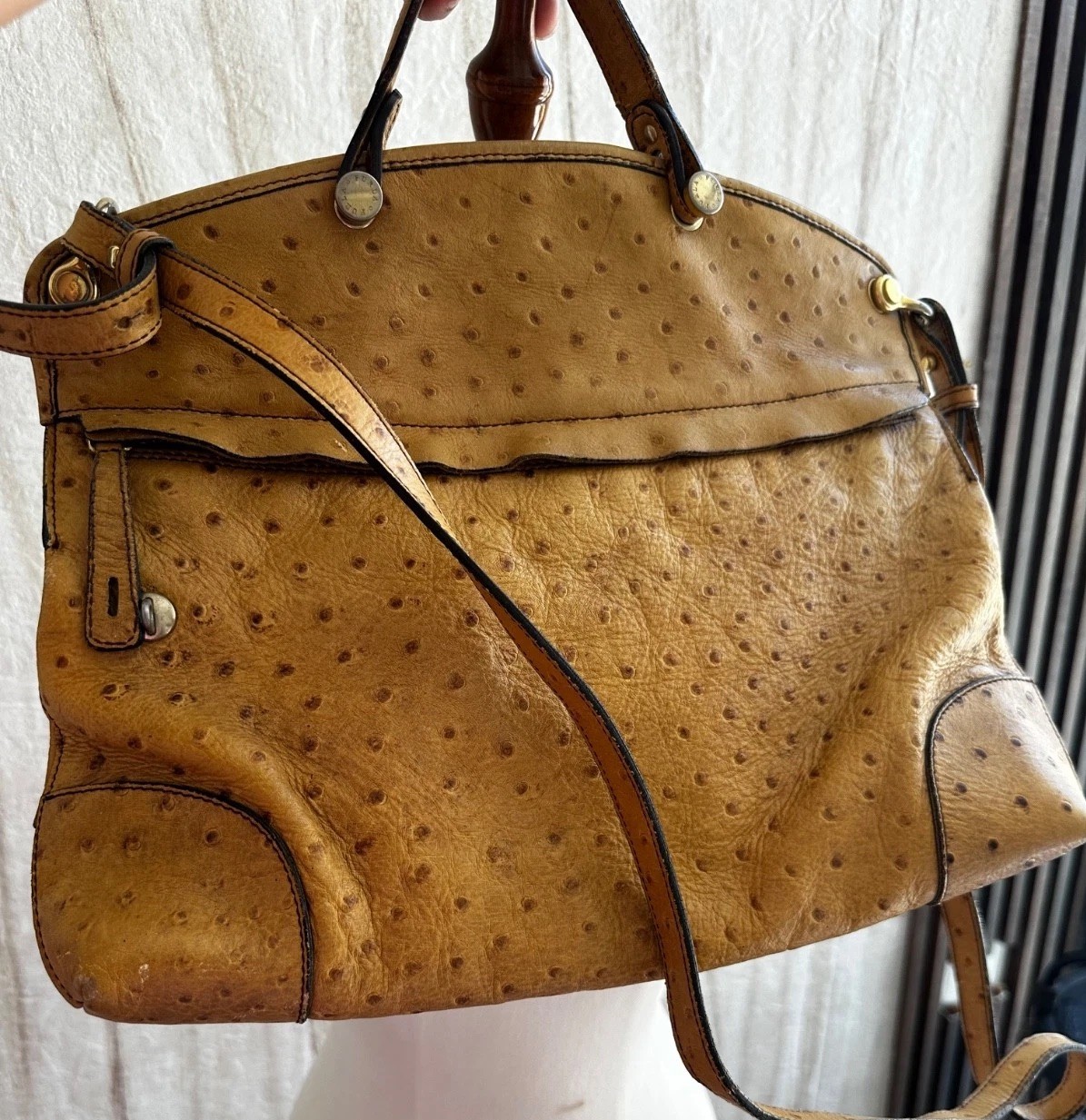 Furla handbag/shoulder bag in beige ostrich-embossed leather