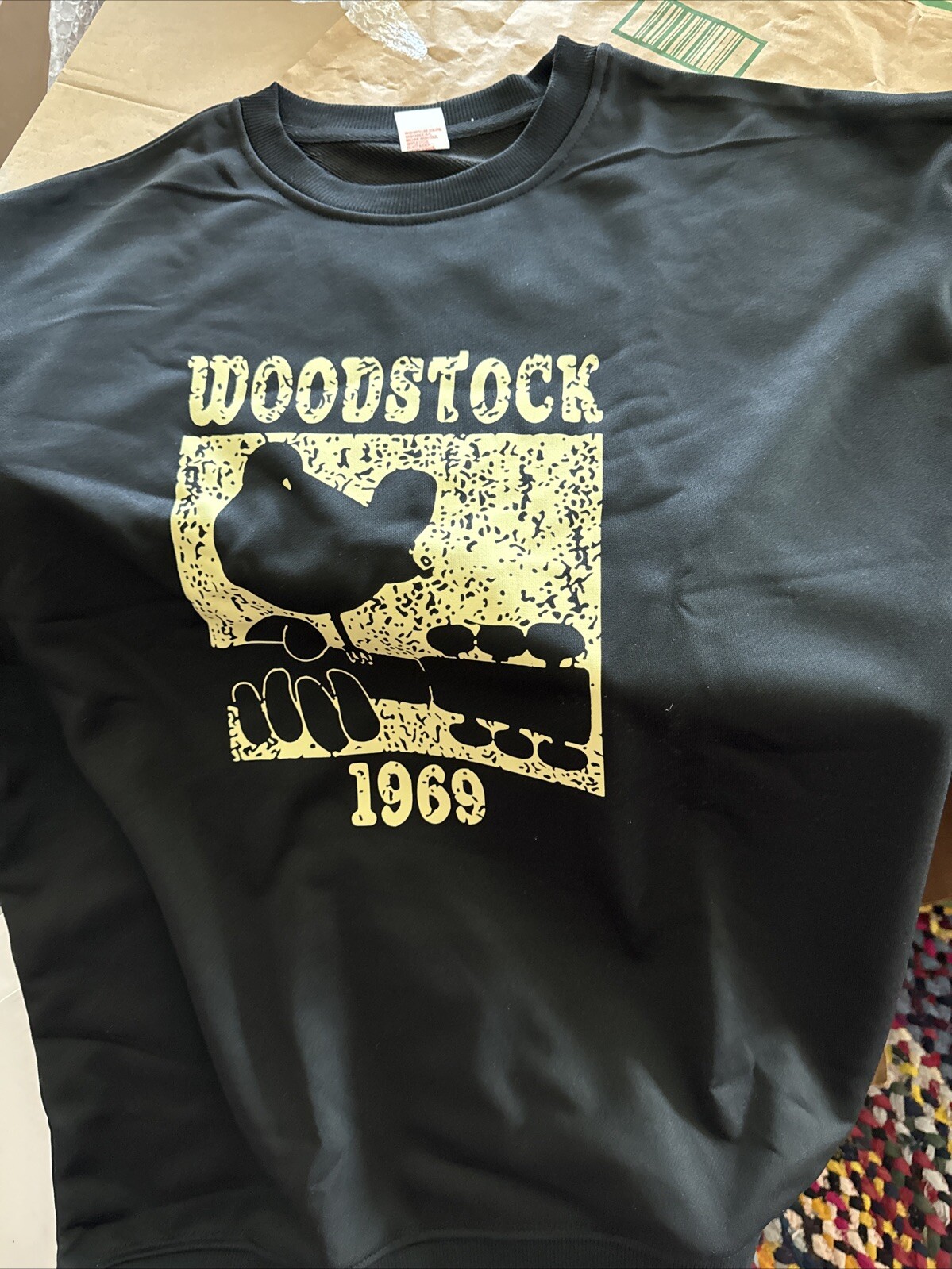 XL Polyester Woodstock sweatshirt NEW shipping included