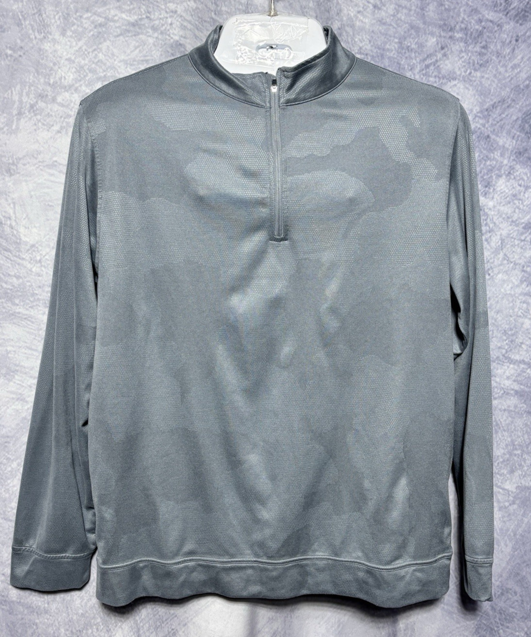 Kirkland Signature Performance 1/4 Zip Long Sleeve Atheltic Shirt- Men’s Large