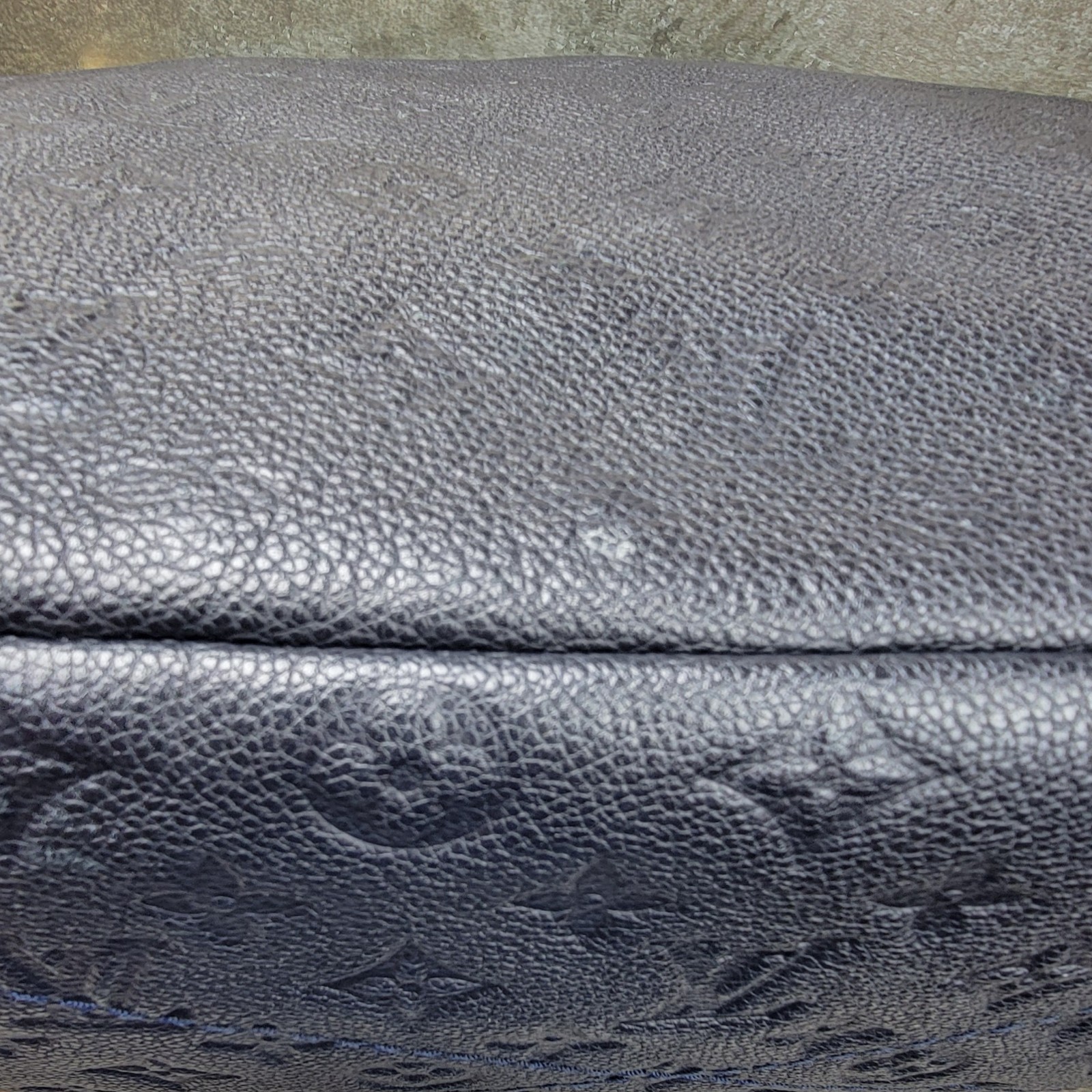 LOUIS VUITTON Artsy MM Monogram Empreinte Infini Blue Hand Bag Papers & Boxes
