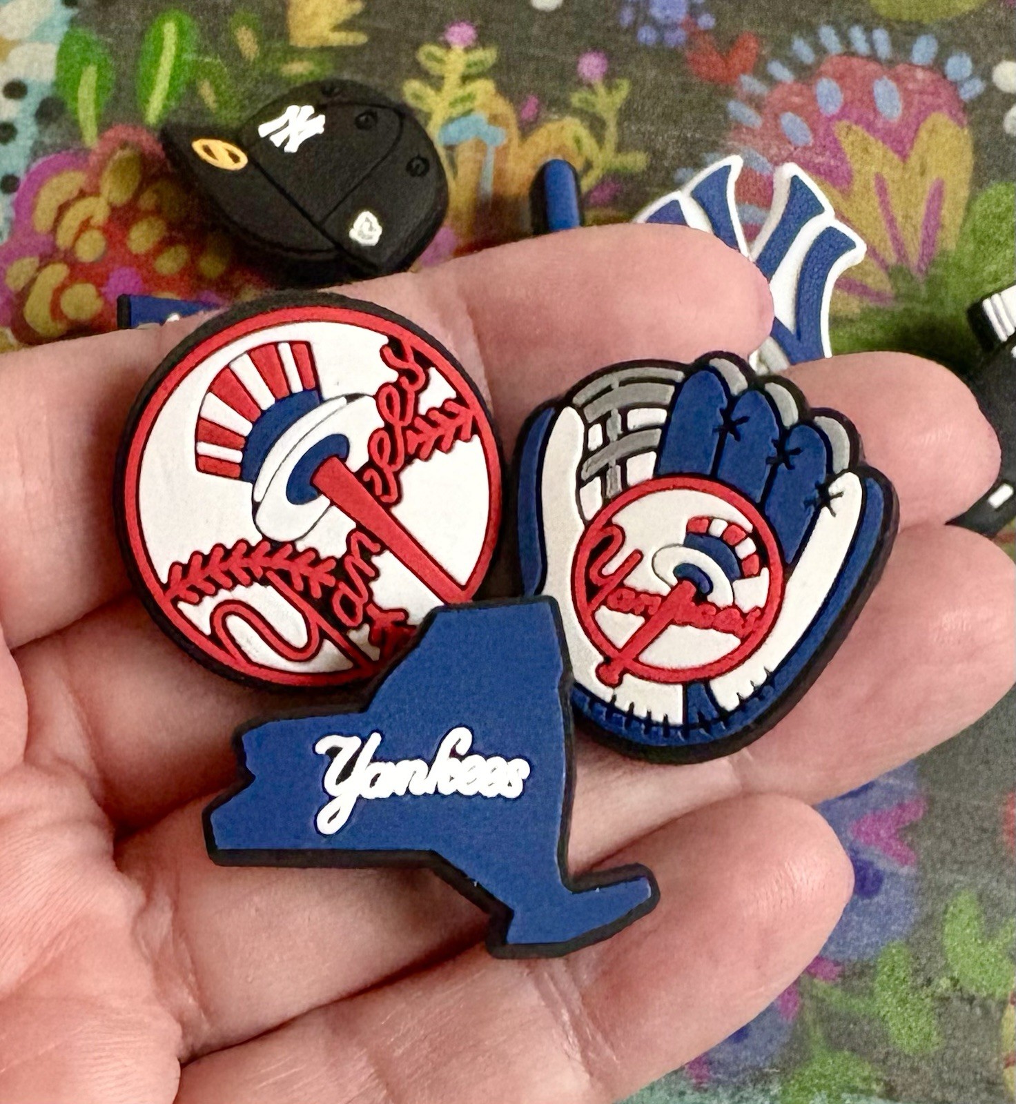 10 Piece NEW YORK Baseball Team Shoe Charms Clog Decorations PVC NEW