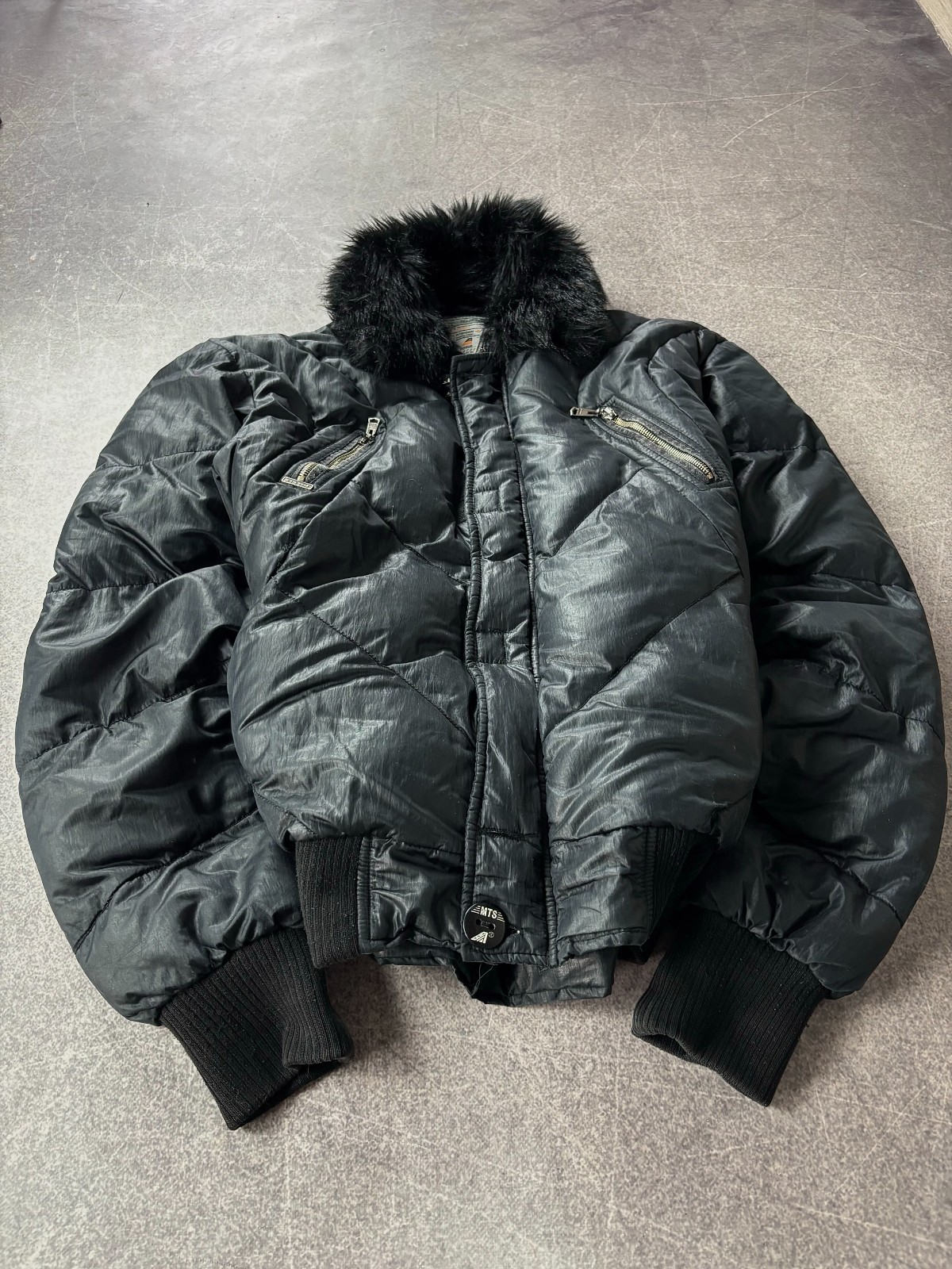 Vintage Y2K Black Puffer Bomber Jacket Faux Fur Collar Shiny Aviator Streetwear