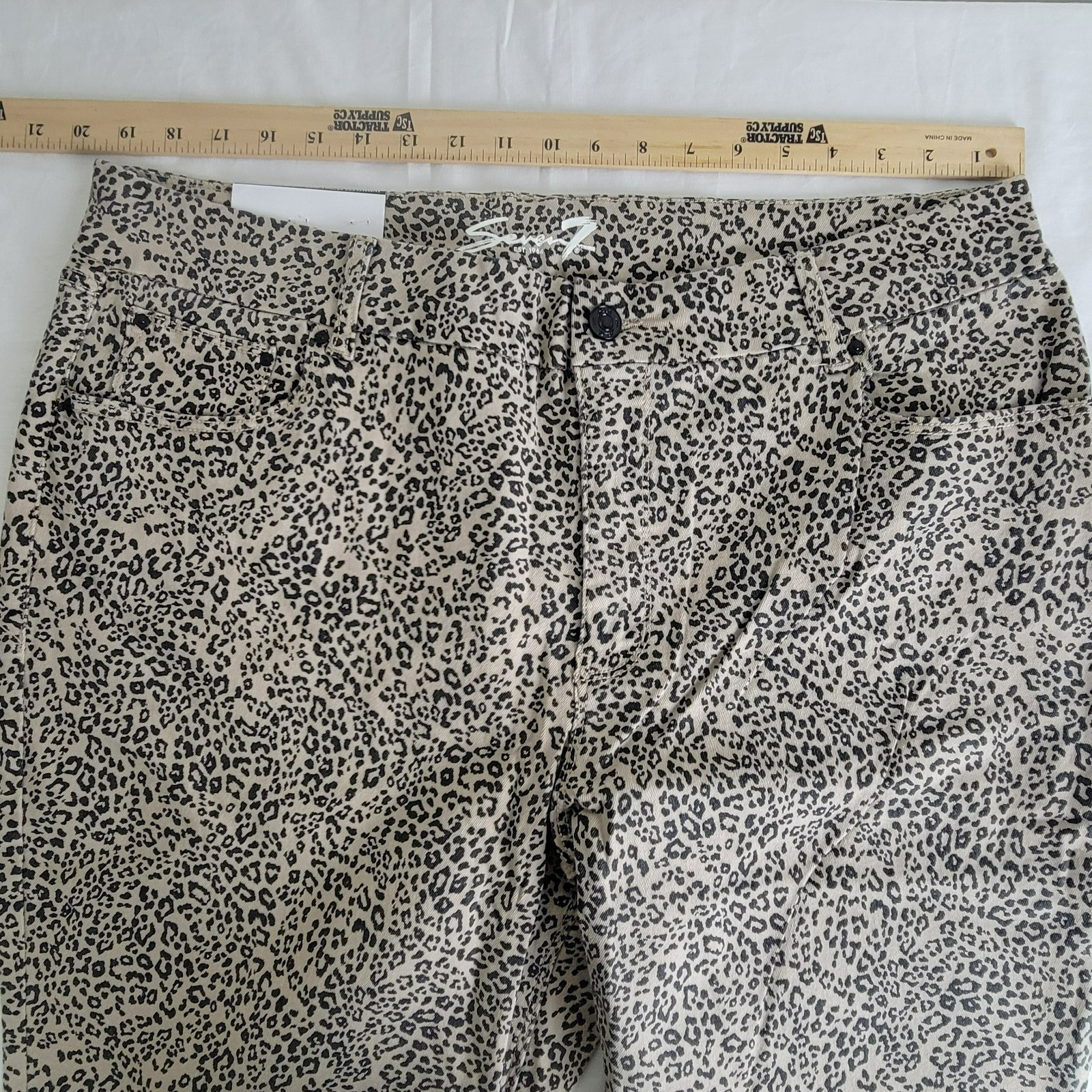 Seven7 Tummyless High Rise Comfy Stretch Skinny Jean Womens 20W LEOPARD