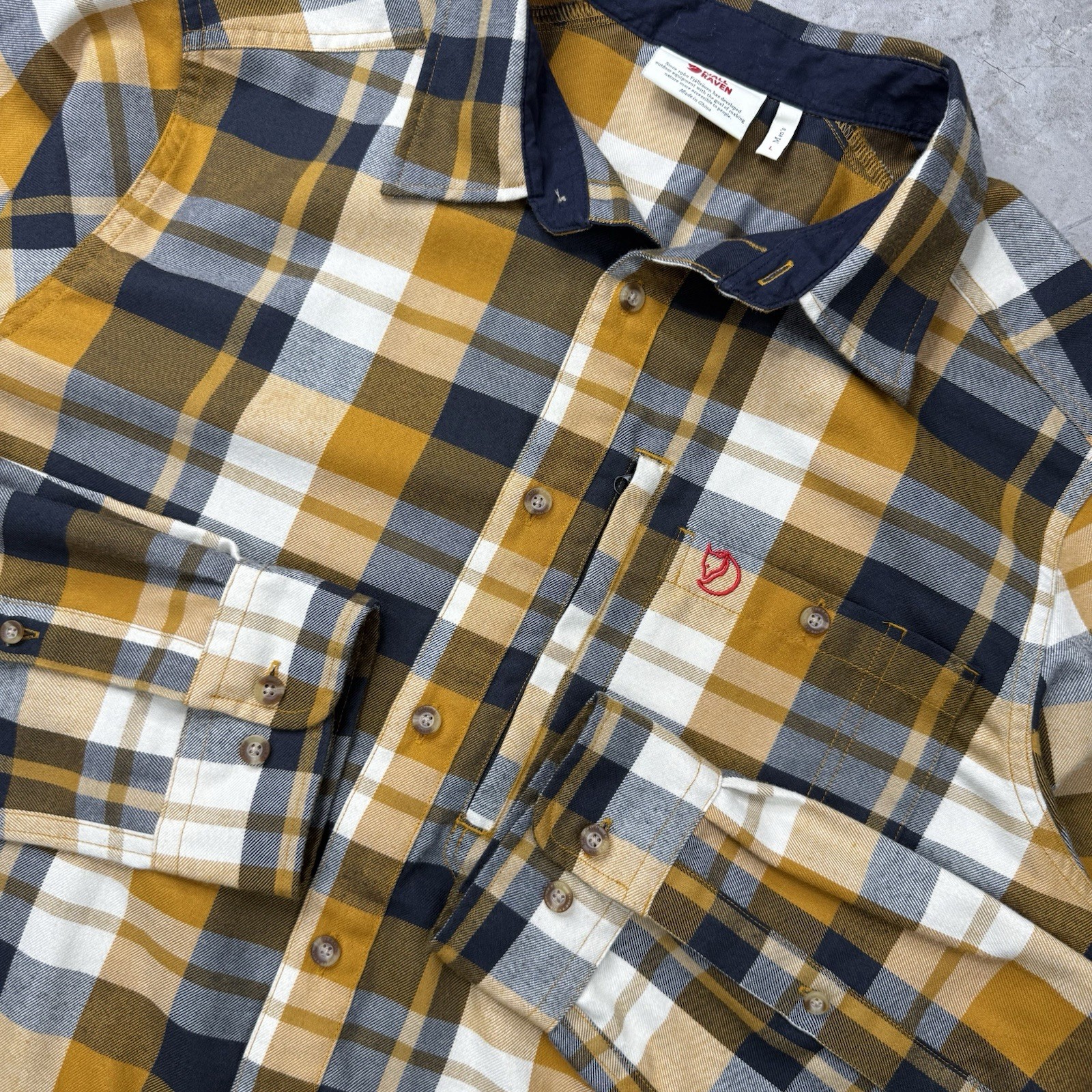 Fjallraven Mens Shirt Large Yellow Beige Plaid Fjallglim Tab Sleves