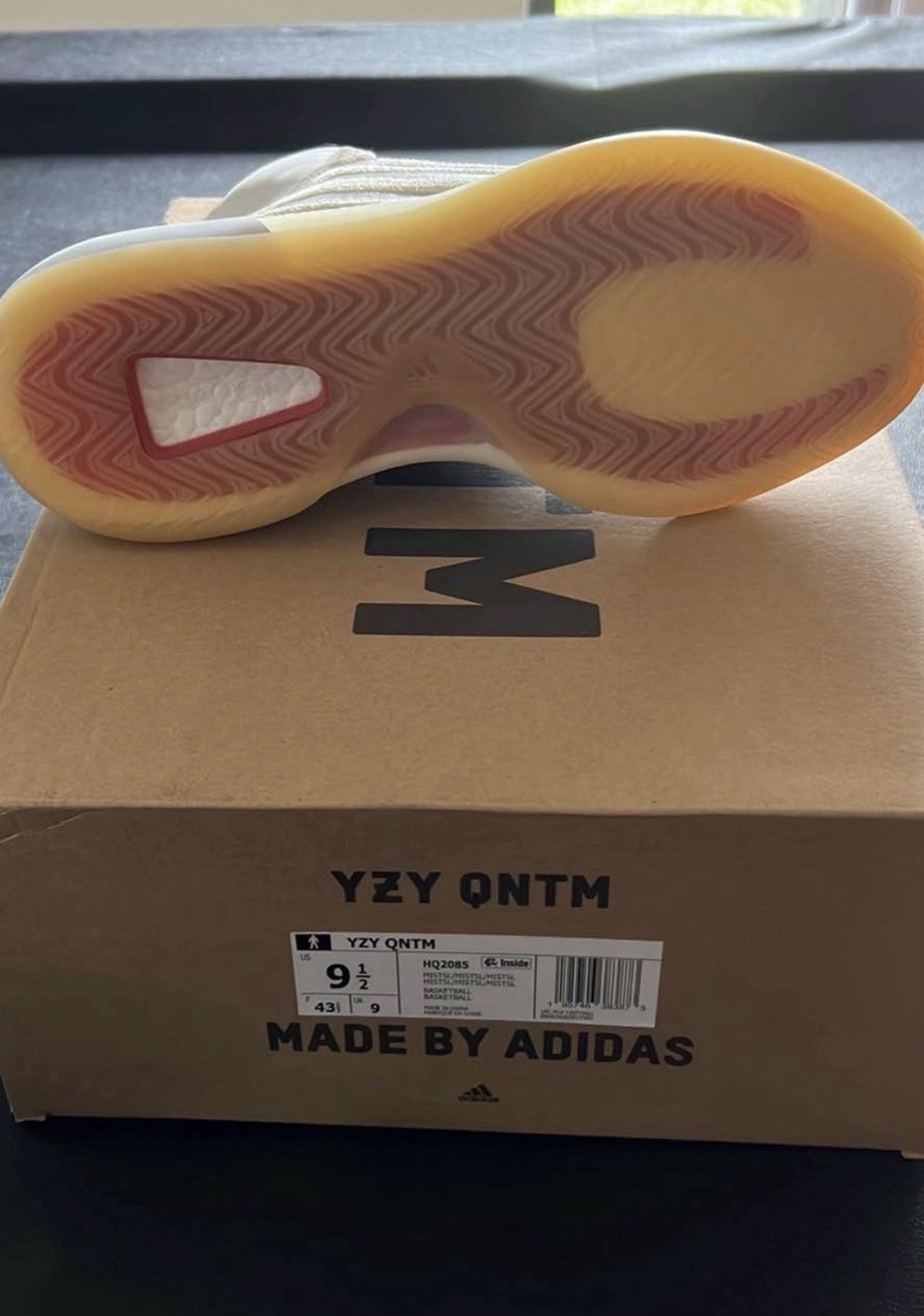 adidas Yeezy Quantum Mist Slate Sz 9.5M
