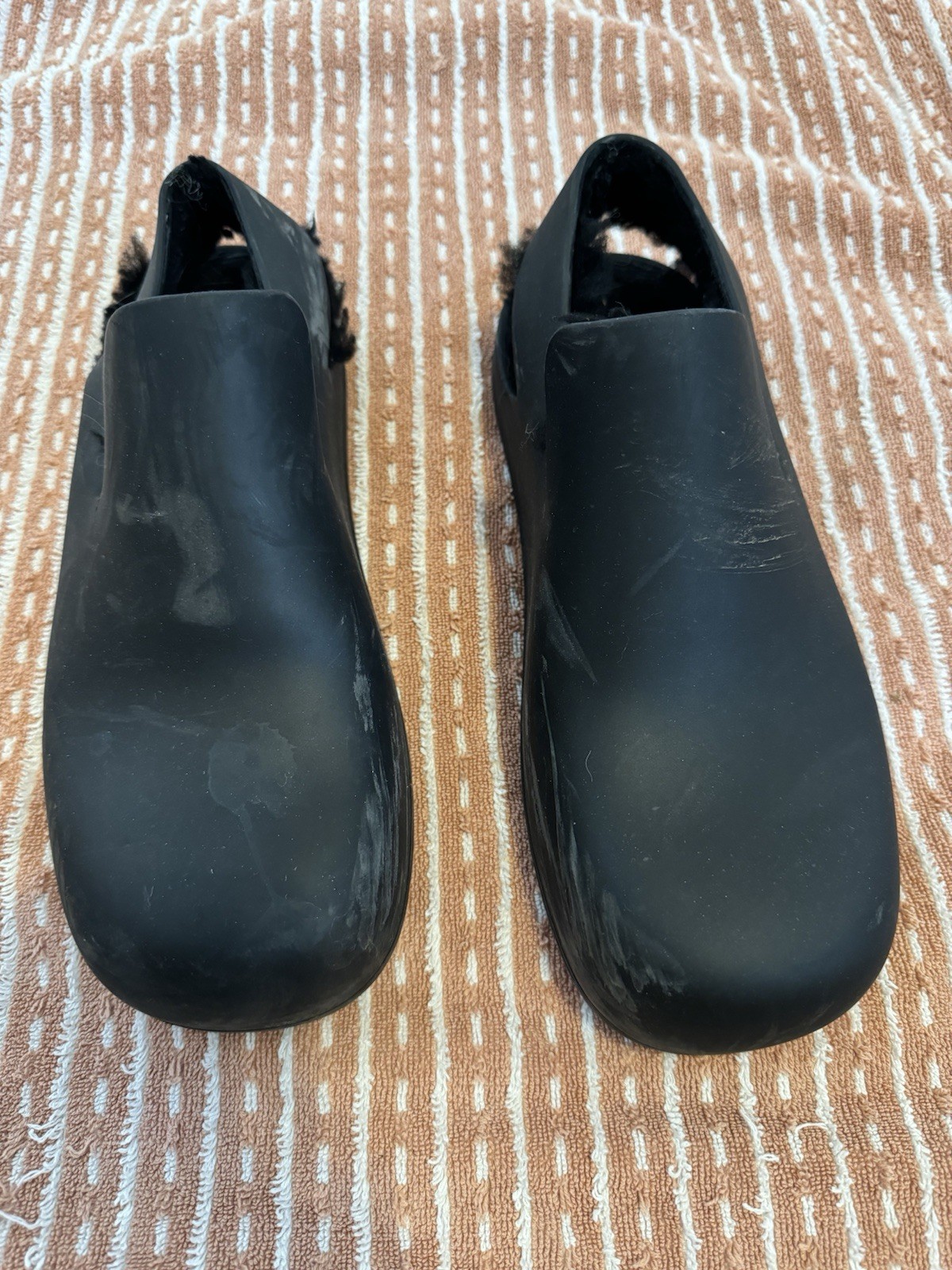BOTTEGA VENETA Black Puddle Rubber And Shearling Slippers Slingback Mule Size 39