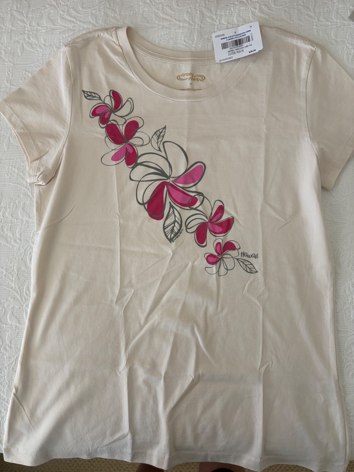 Crazy Shirts Hawaii Women’s M Plumeria Floral Tee NWT Pima Cotton