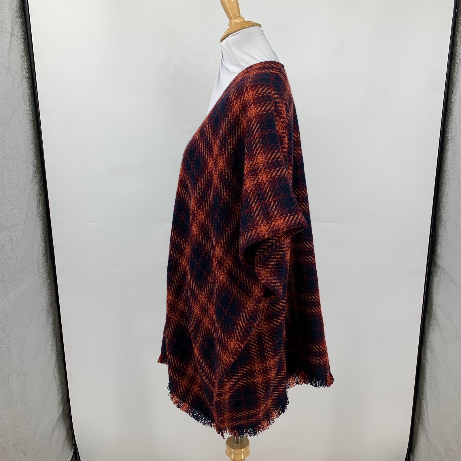 Loft Poncho Womens XS/S Multi Acrylic Plaid Fringe Hem Open Front Knit Wrap