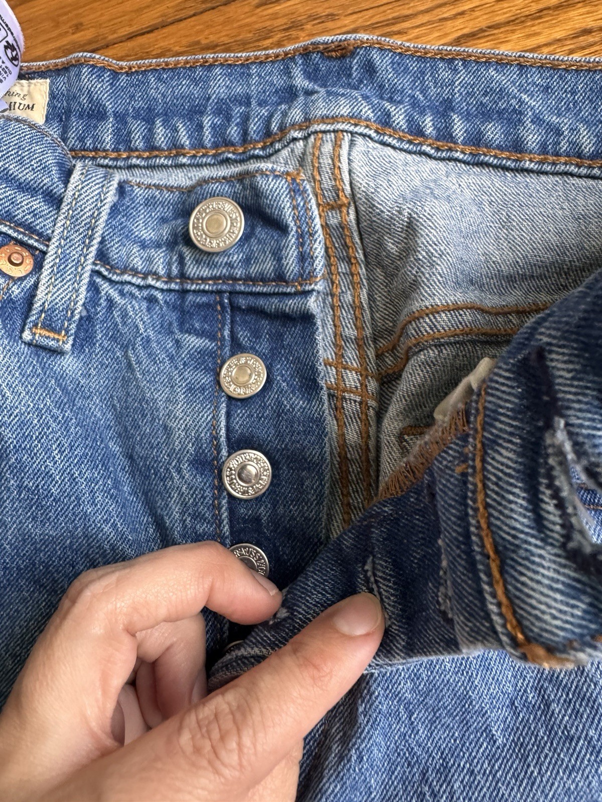 Levi’s Premium 501 Men’s Blue Denim Straight Leg Button Fly Distressed Jeans