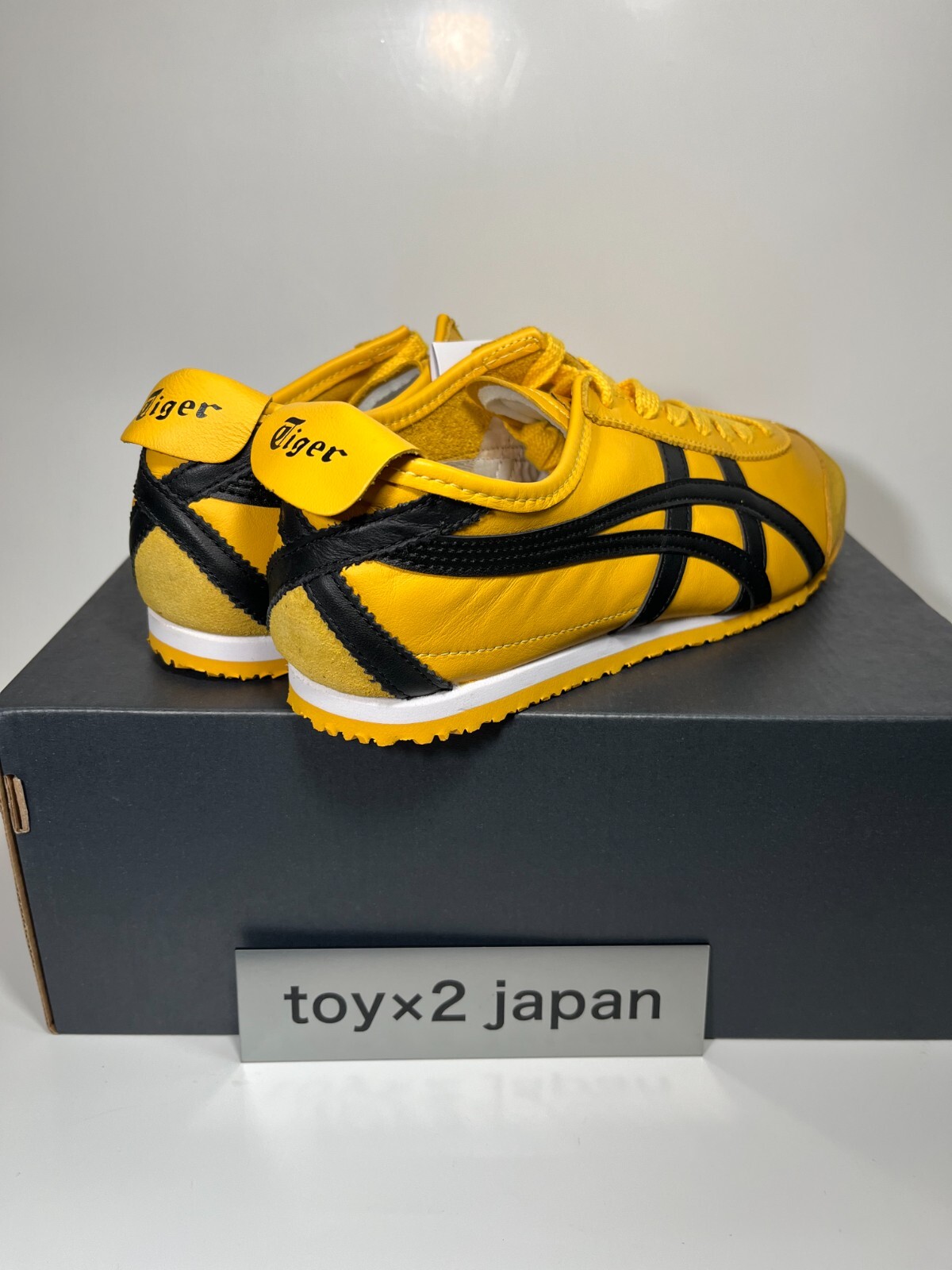 Onitsuka Tiger MEXICO 66 1183C102-751 YELLOW/BLACK Sneakers New [US 4-12.5]