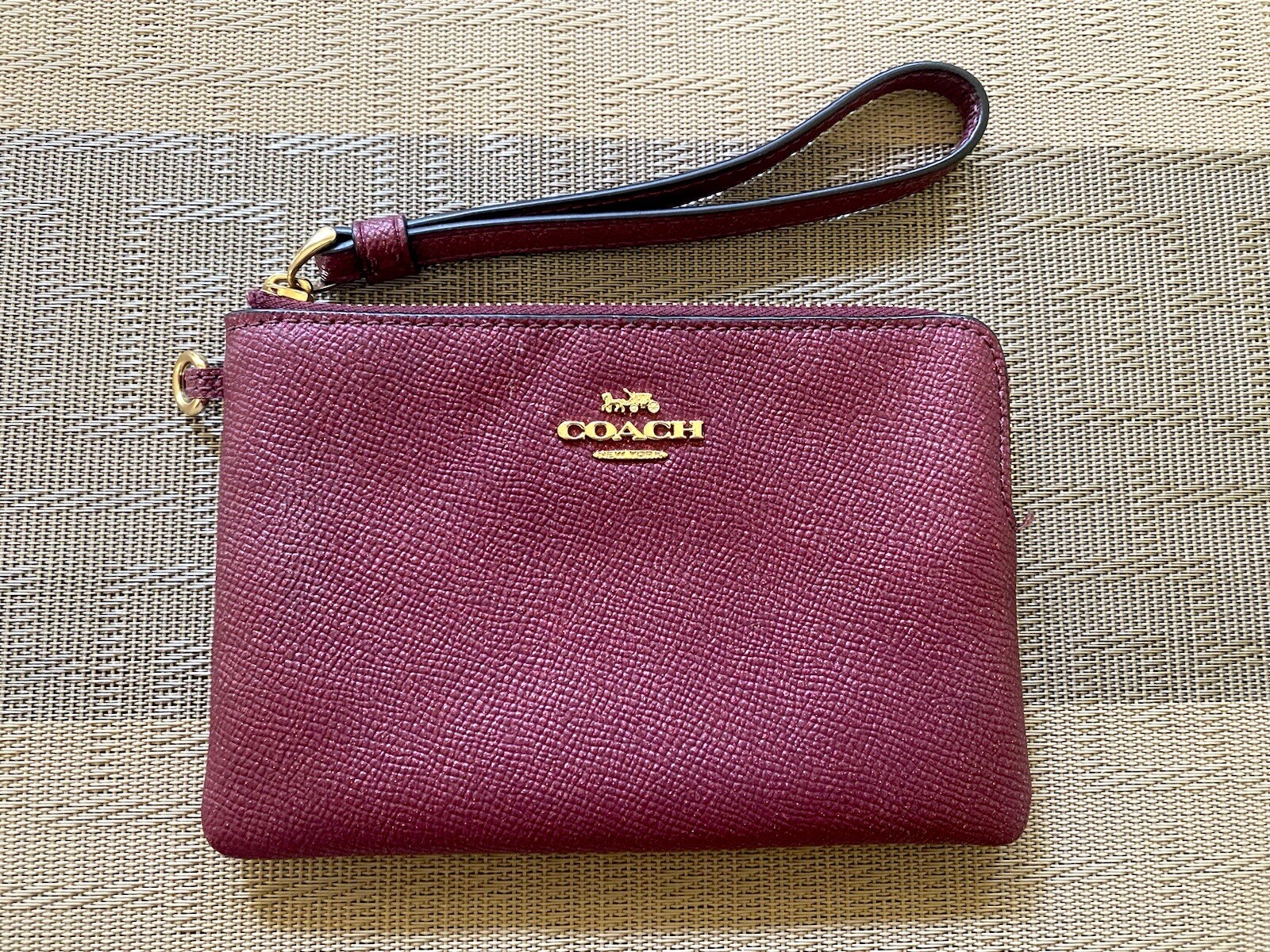 Coach Wristlet With Gold Horse And Carriage logo Burgundy Red Gold Hardware