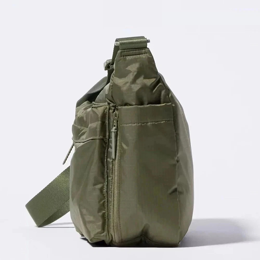 UNIQLO Casual Multi-pocket Messenger Bag Men Women Shoulder Bag Travel Sport Bag