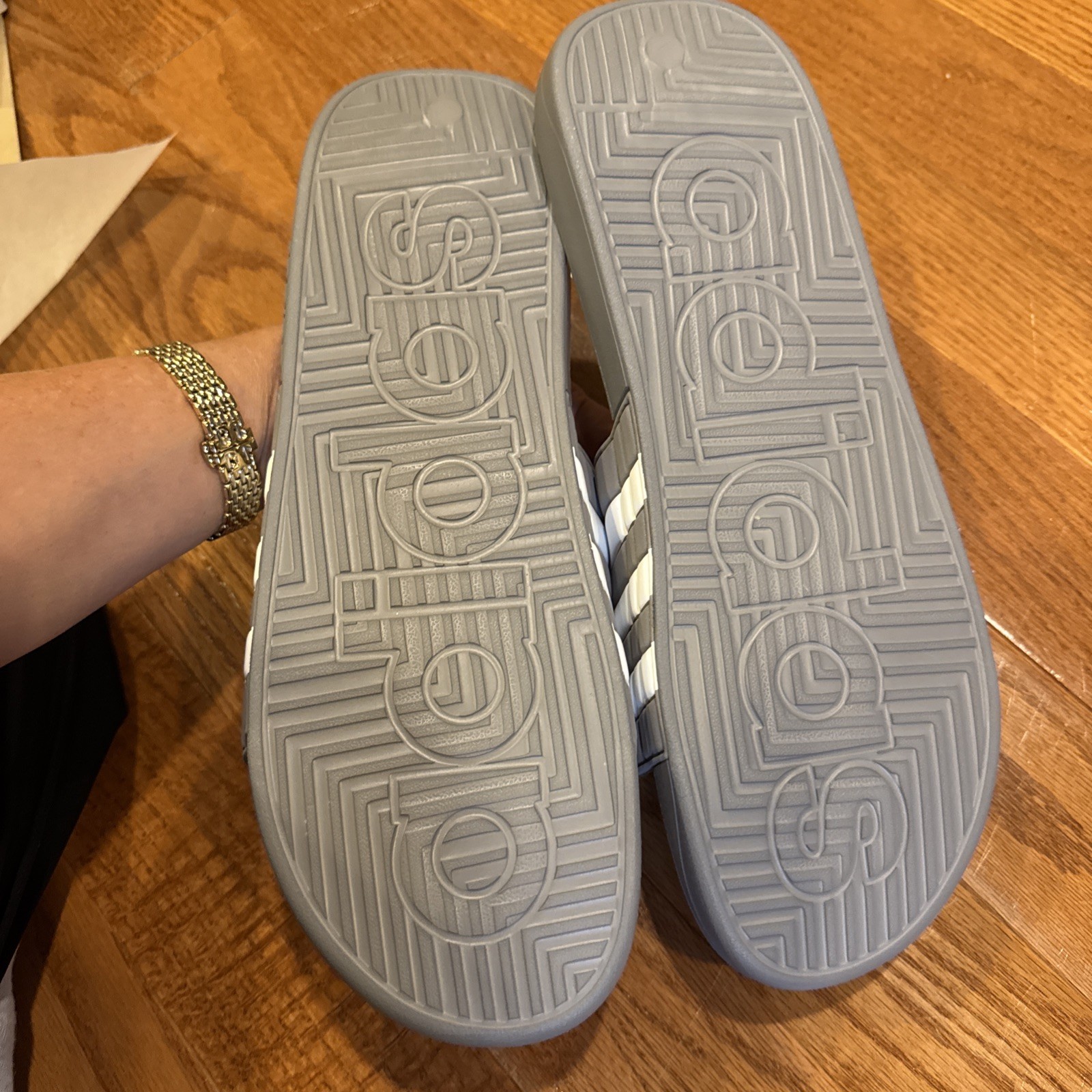 Adidas Men’s Adissage Slide Sandals Size 17 New In Box Gray/White