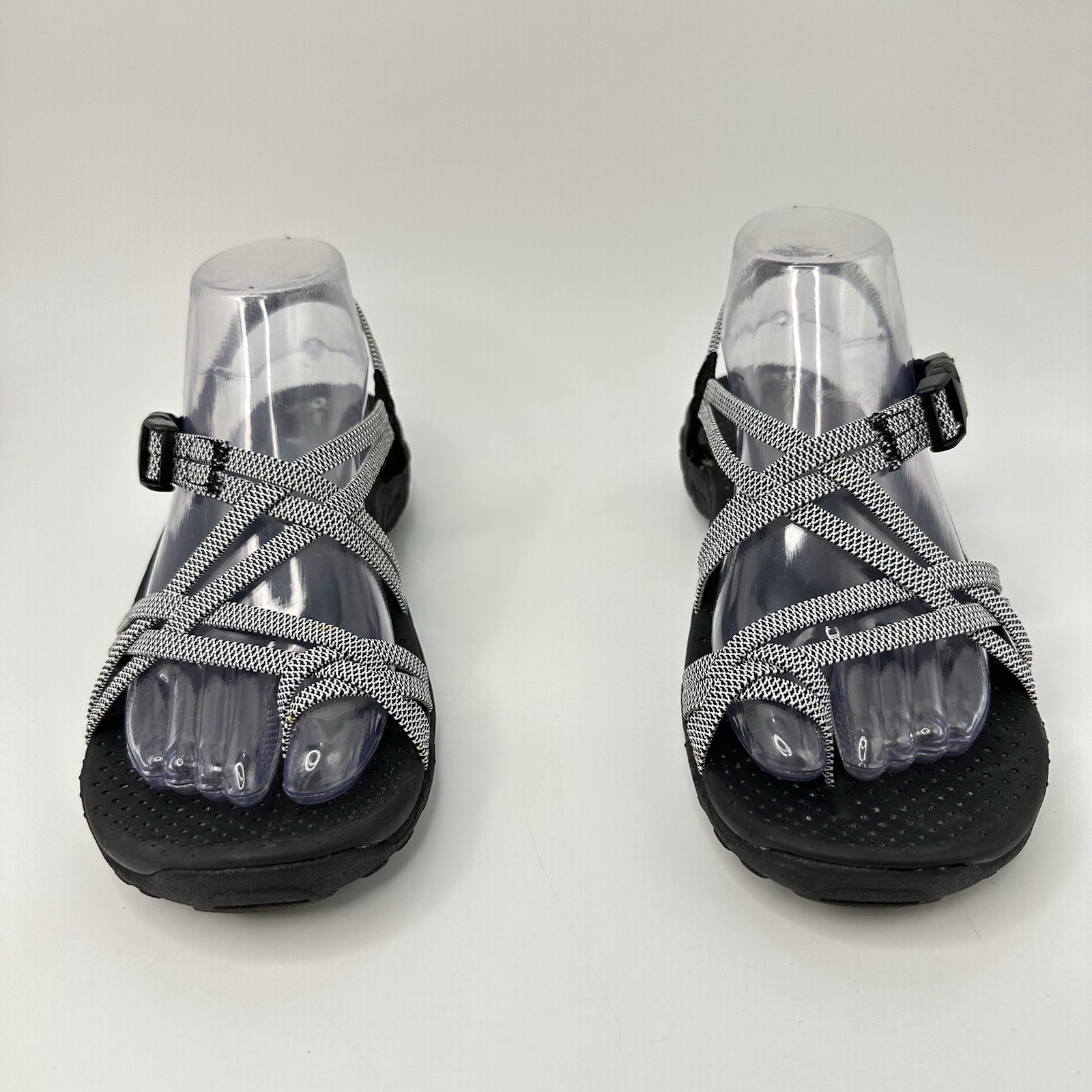 Skechers Reggae Irie Mon Black White Women’s Sandals Size 8