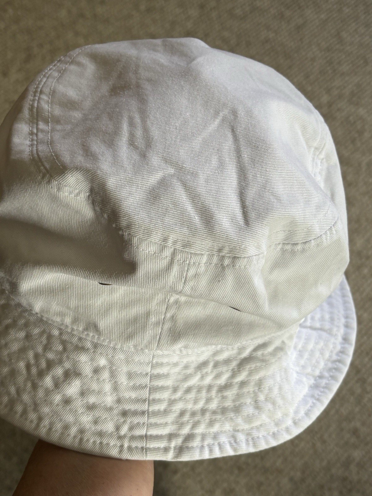 Gelante White Bucket Hat Size Small / Medium