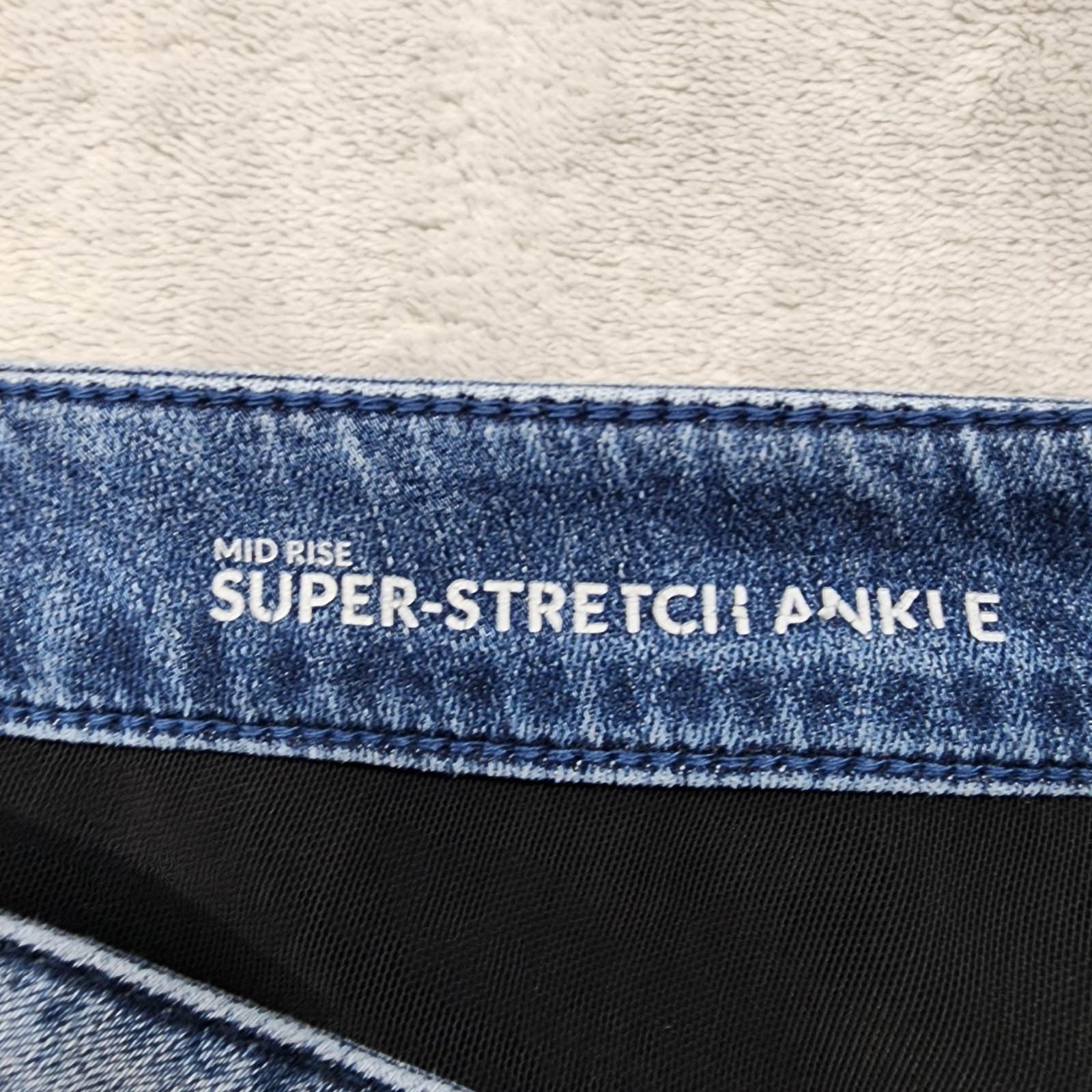 Lane Bryant Jeans Womens 18 Blue Mid Rise Super Stretch Ankle Floral Embroidered