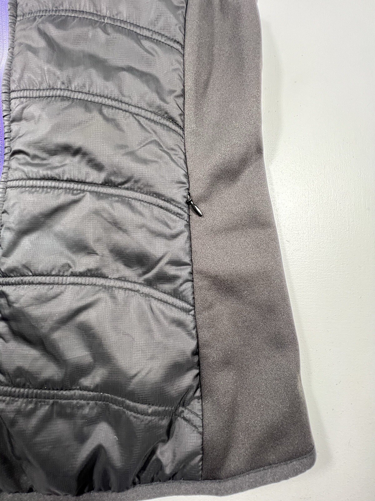 ATHLETA Womens M Flashback Quilted Puffer Vest Ombre Outdoor Hiking Zip Up