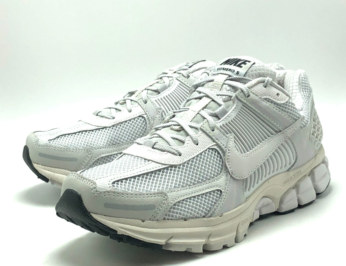 *NEW* Men NIKE ZOOM VOMERO 5 VAST GREY/BLACK-SAIL (BV1358 001), Sz 8.0 – 13.0👍