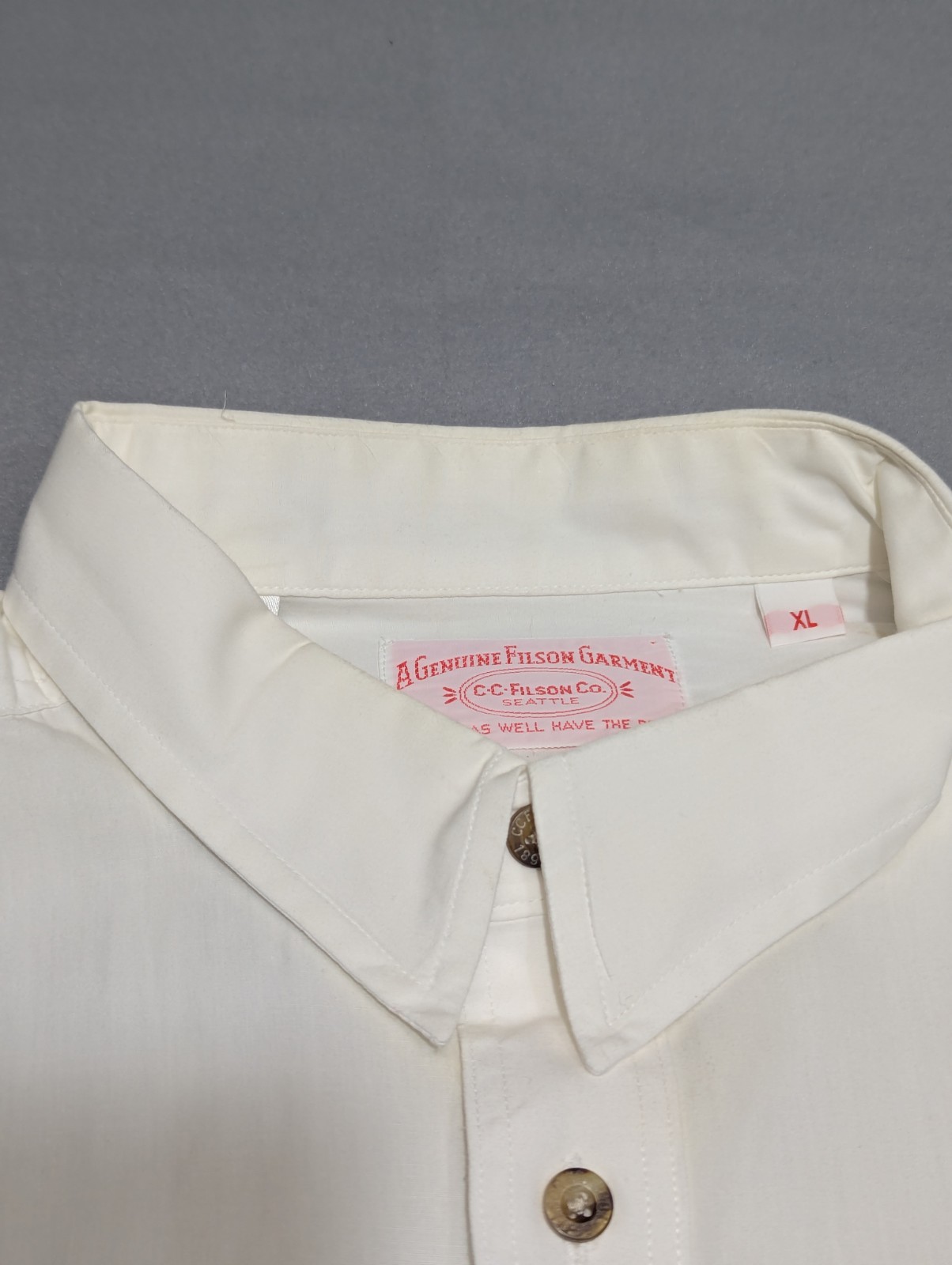 Vintage CC Filson Shirt Mens XL Button Up White Pockets Long Sleeve USA Made