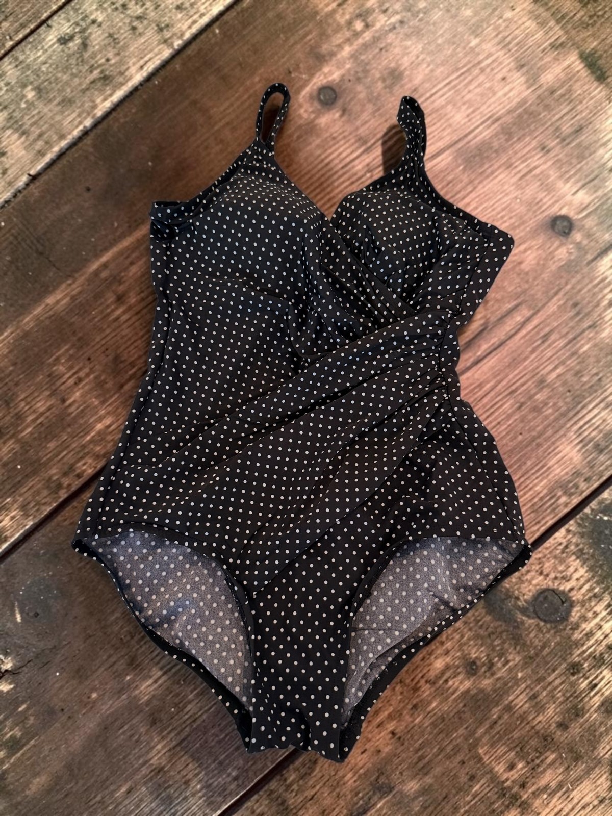 Miraclesuit Oceanus One Piece Swimsuit Pin Point Dot Black White Sz US 10