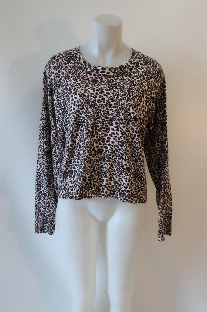 Womens Sanctuary (Item-806) White Black Pink Animal Print Sweater L