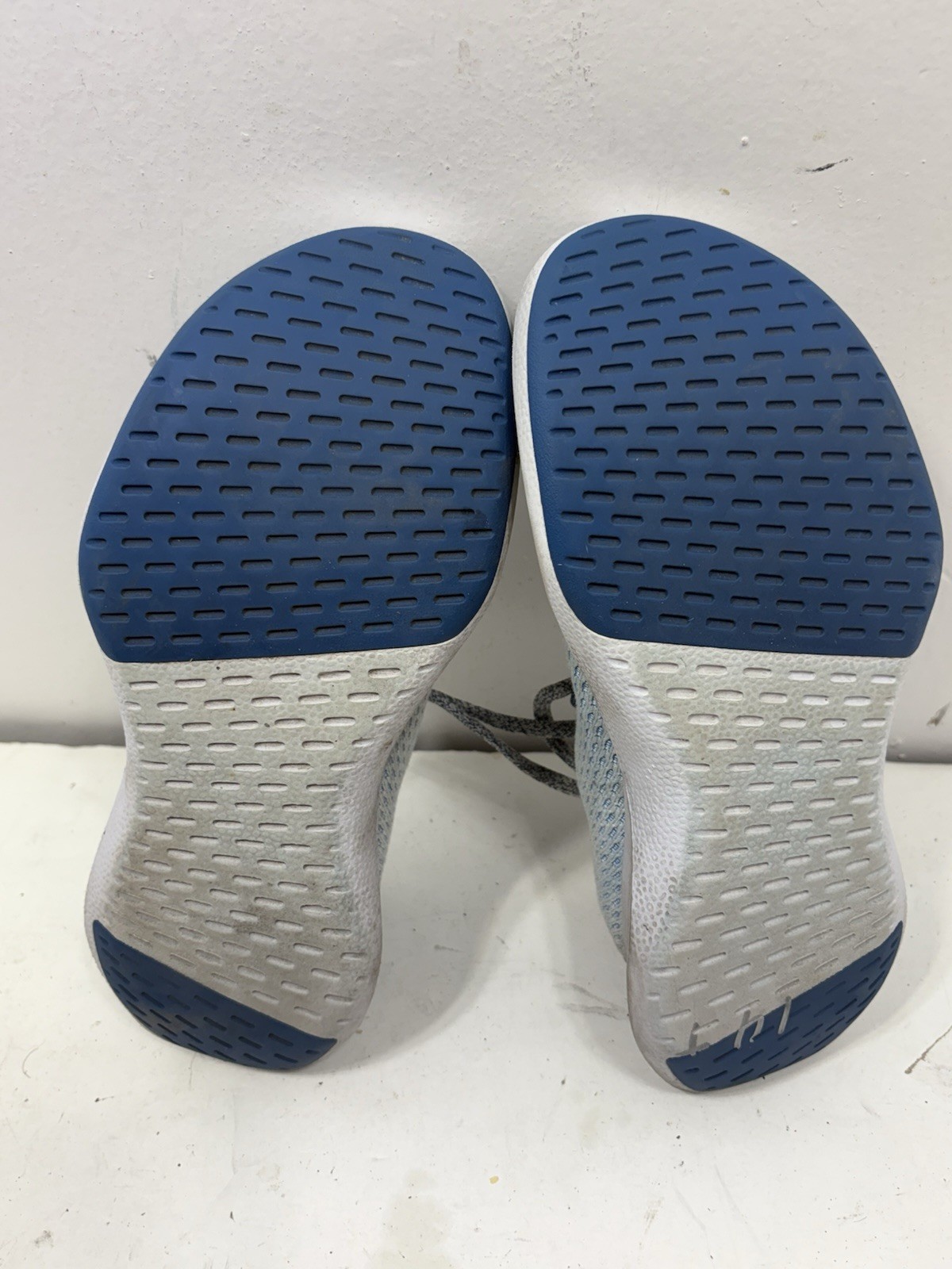 Allbirds TD Tree Dasher Womens Size 8 White Running Shoes Athletic Lace Blue
