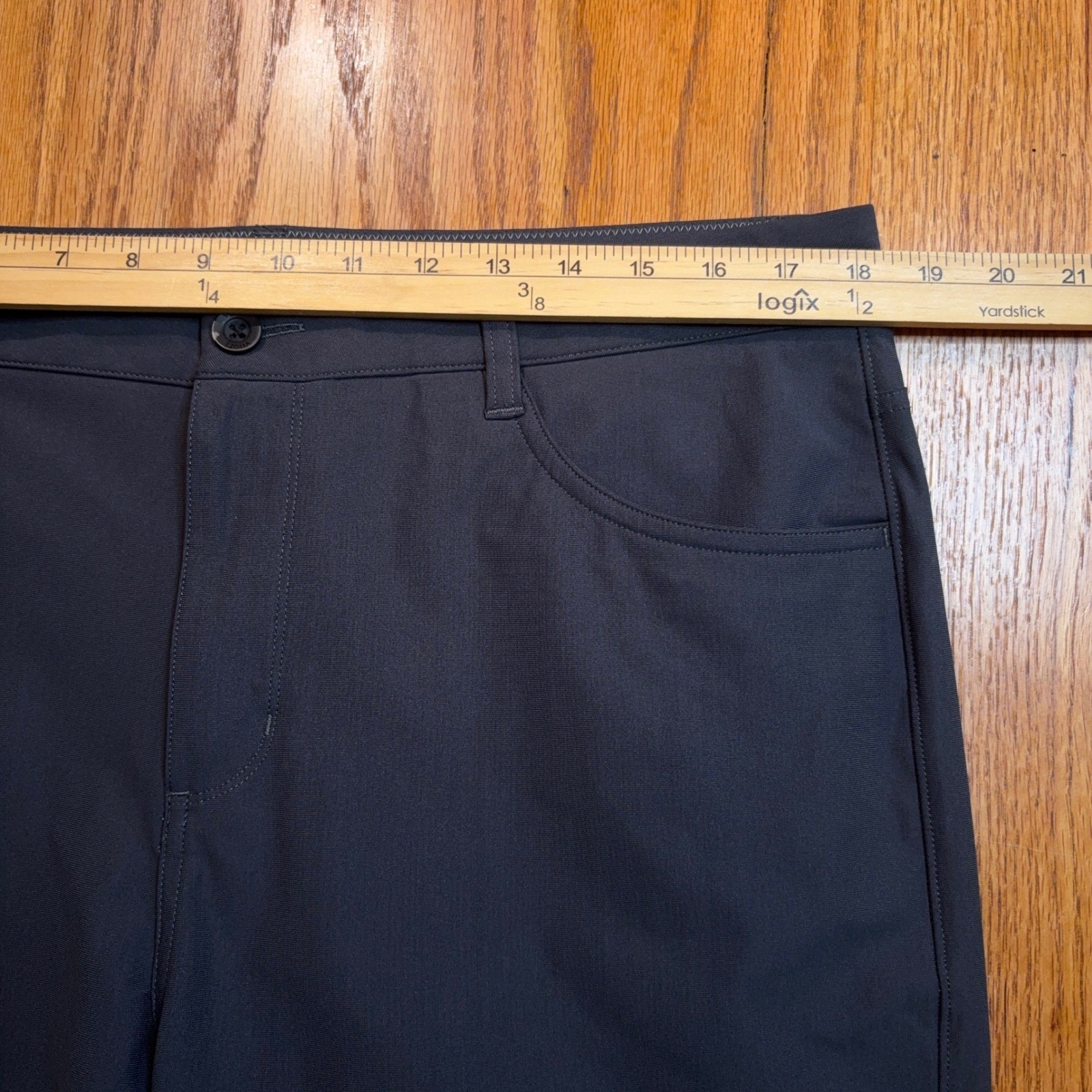 Vuori Meta Pants Mens 36 Charcoal Gray Technical Stretch Slim Straight V430 FLAW
