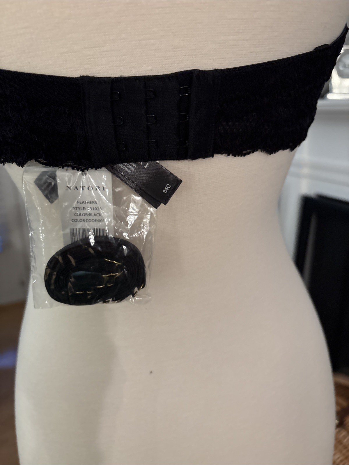 NWT NATORI CONVERTIBLE STRAPLESS U’WIRE BRA BLACK SIZE 34C(75C)