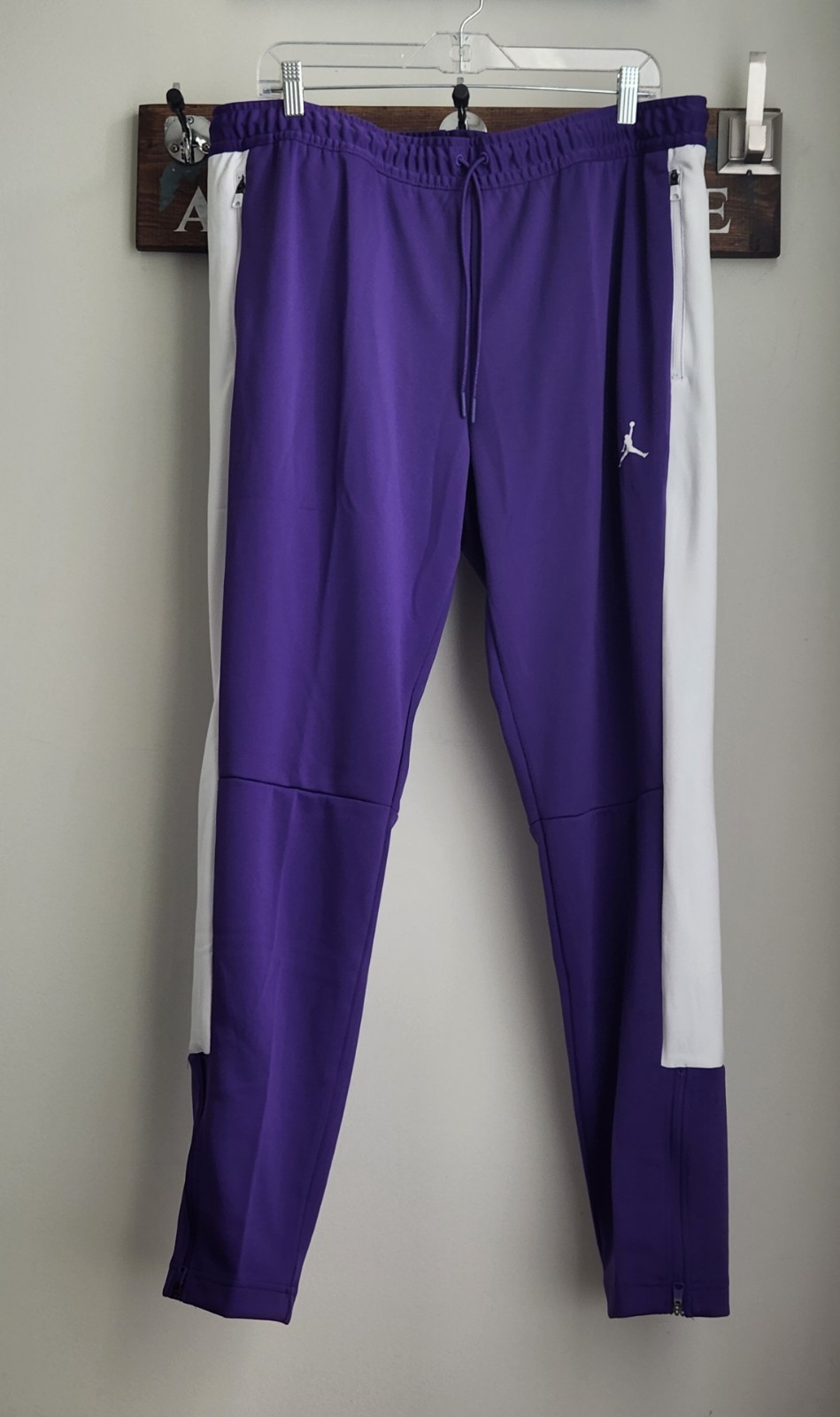 NWT Nike Air Jordan Active Women’s Size XL Jogger Pants Purple White CN5366-546