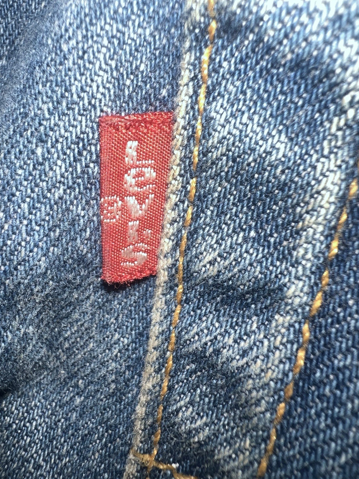 Levi’s 501 Series Men’s Blue Medium Wash Denim Jeans Straight Button Fly