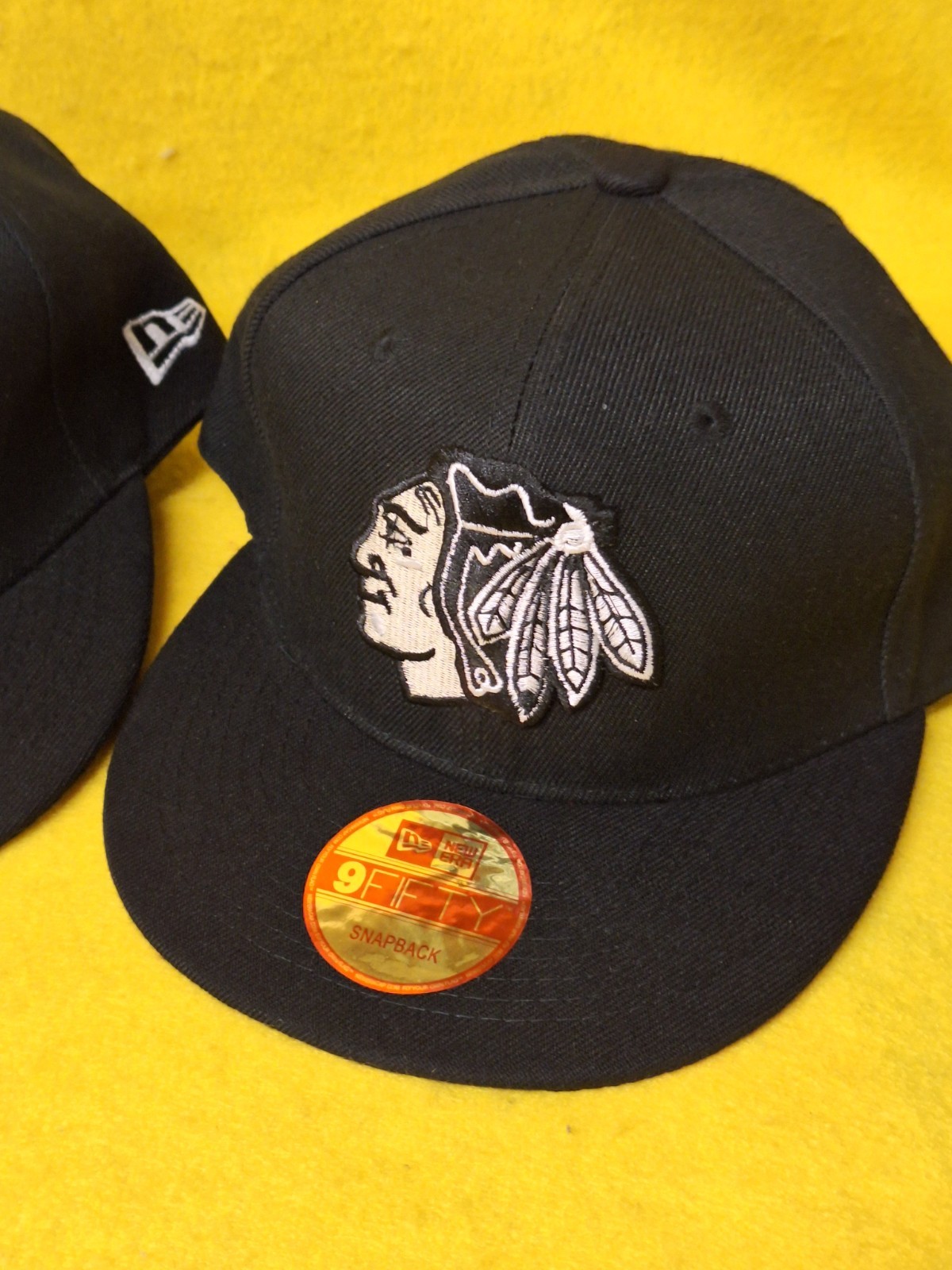 NHL Chicago Blackhawks Ice Hockey Team Black White Snapback Baseball Cap New