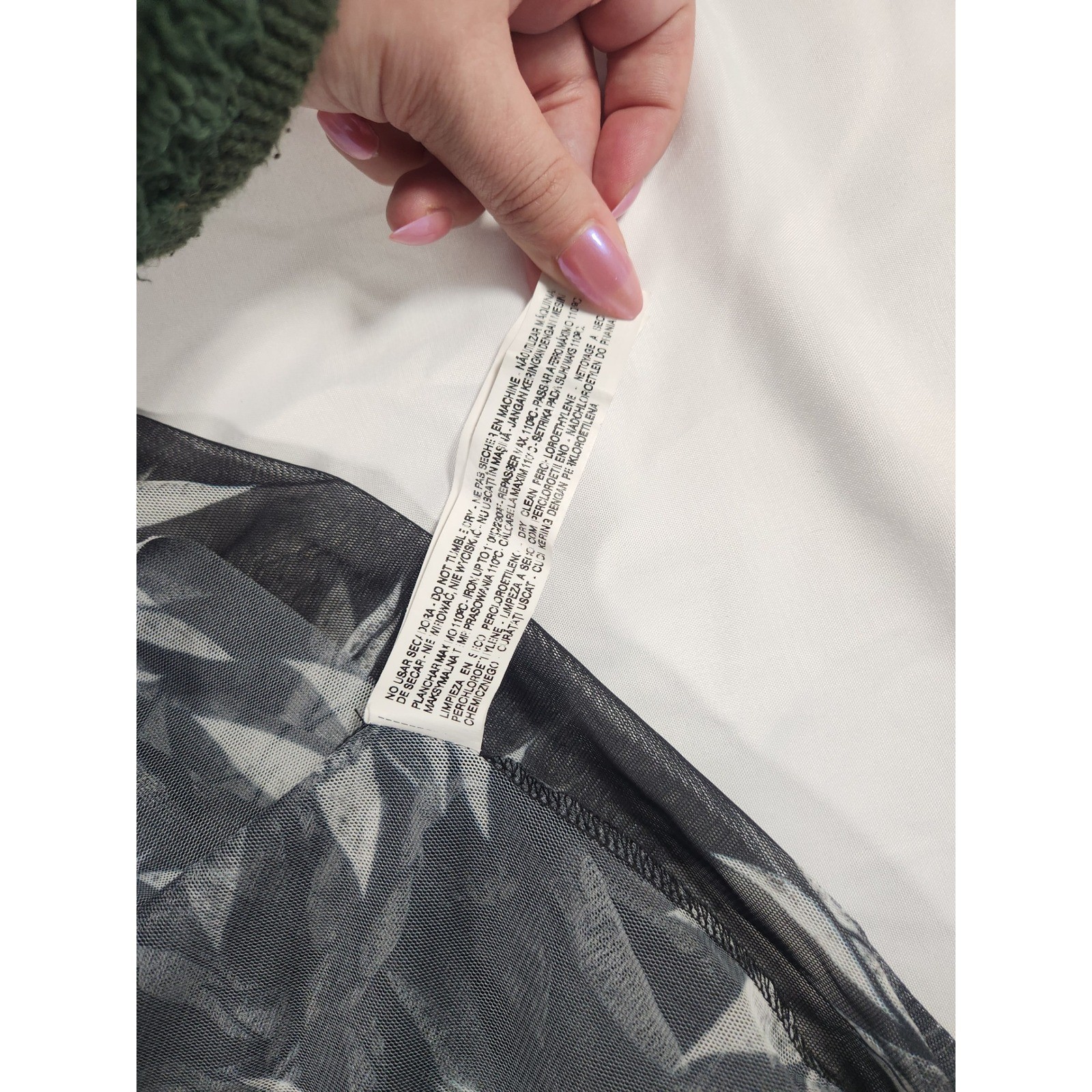 Zara Trafaluc Black White Palm Print Sheer Ruched Neck Balloon Sleeve Blouse S