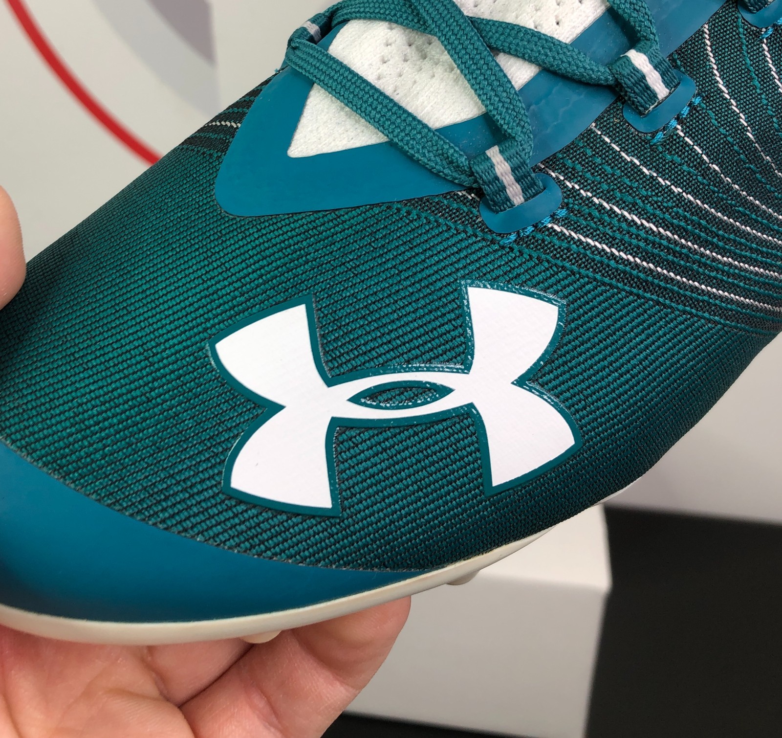 Under Armour Spotlight MC Cyan Football Cleats Men’s Size 11.5 (3021418-302)