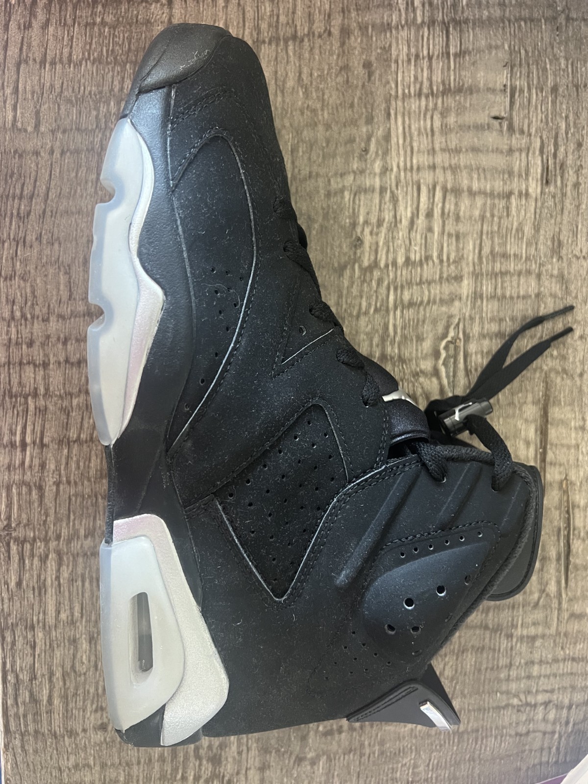 Nike Air Jordan 6 Retro Chrome Metallic Silver Black Size 10.5 DX2836-001 OG Box
