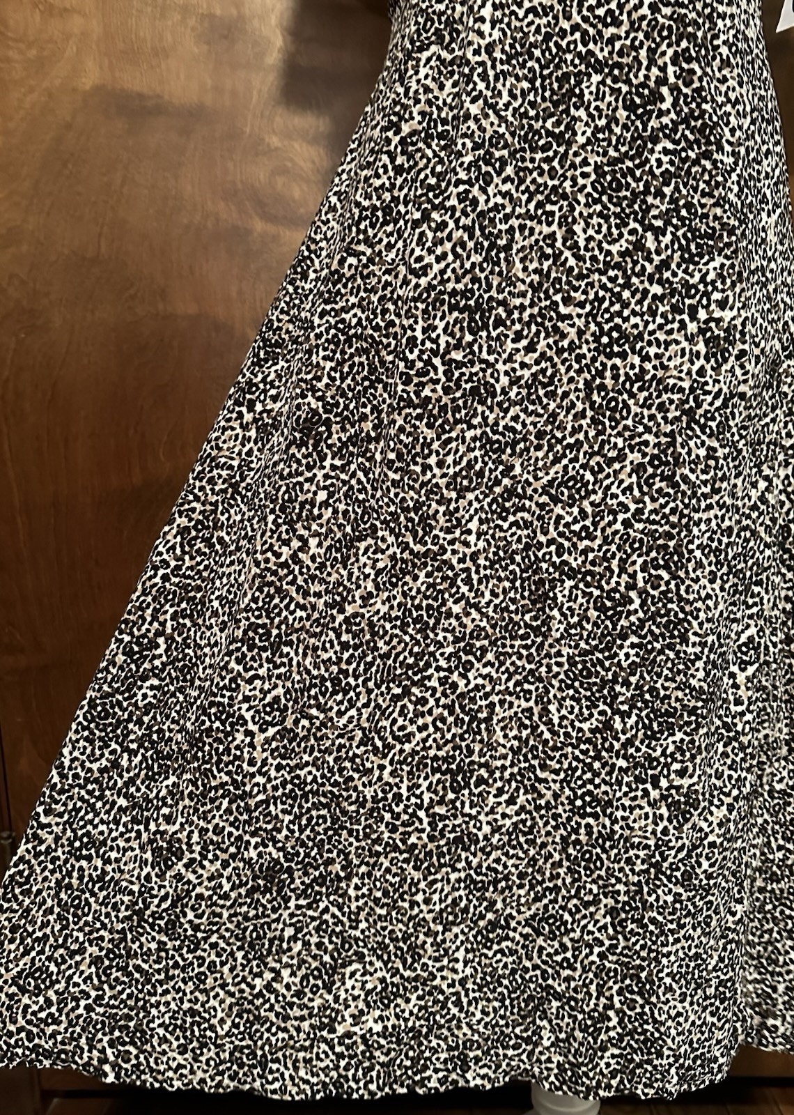 Old Navy Short Sleeve Fall Wrap Dress Womens L Black & Brown Animal Print Midi