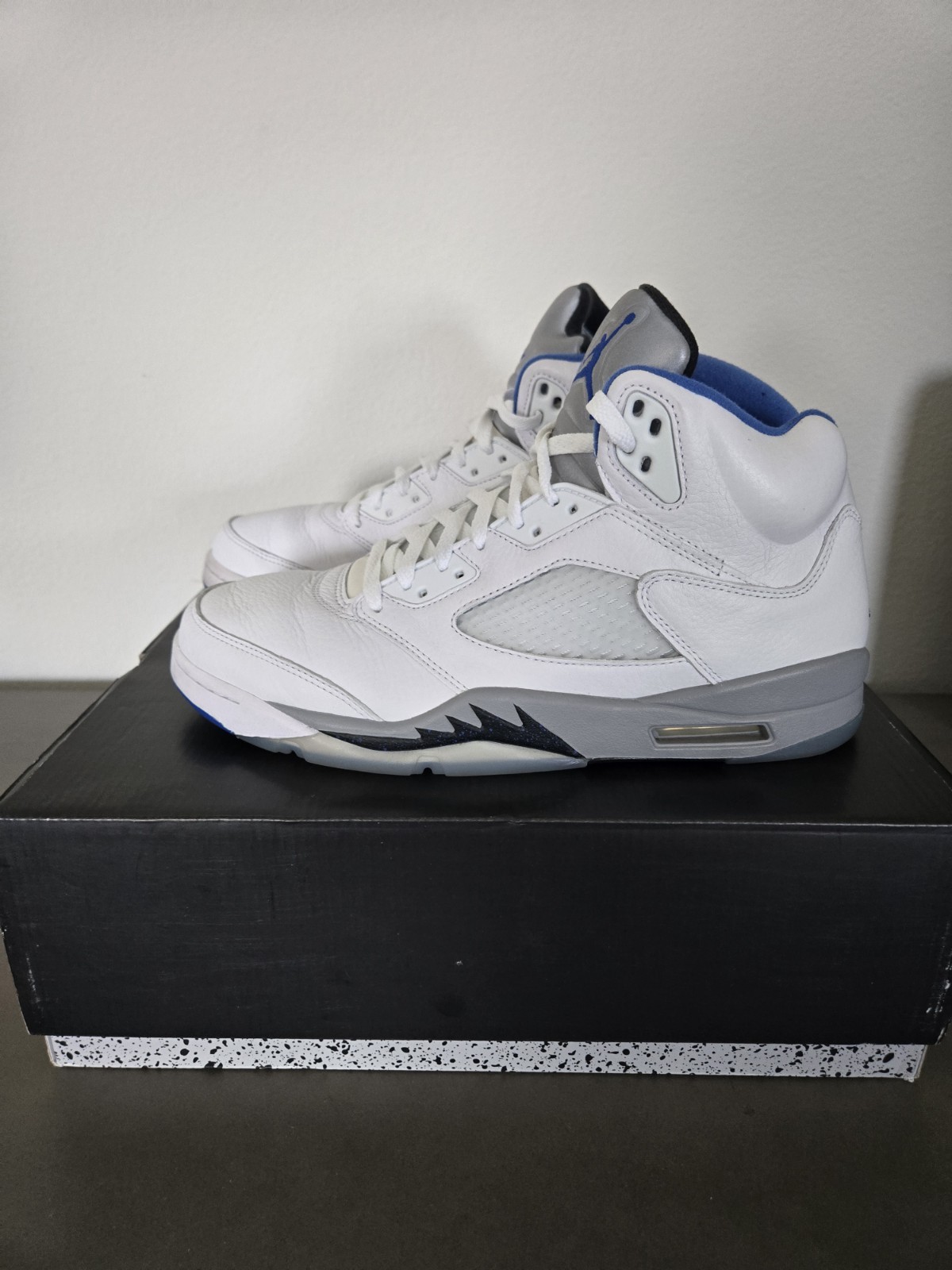 Jordan 5 Stealth Hyper Royal