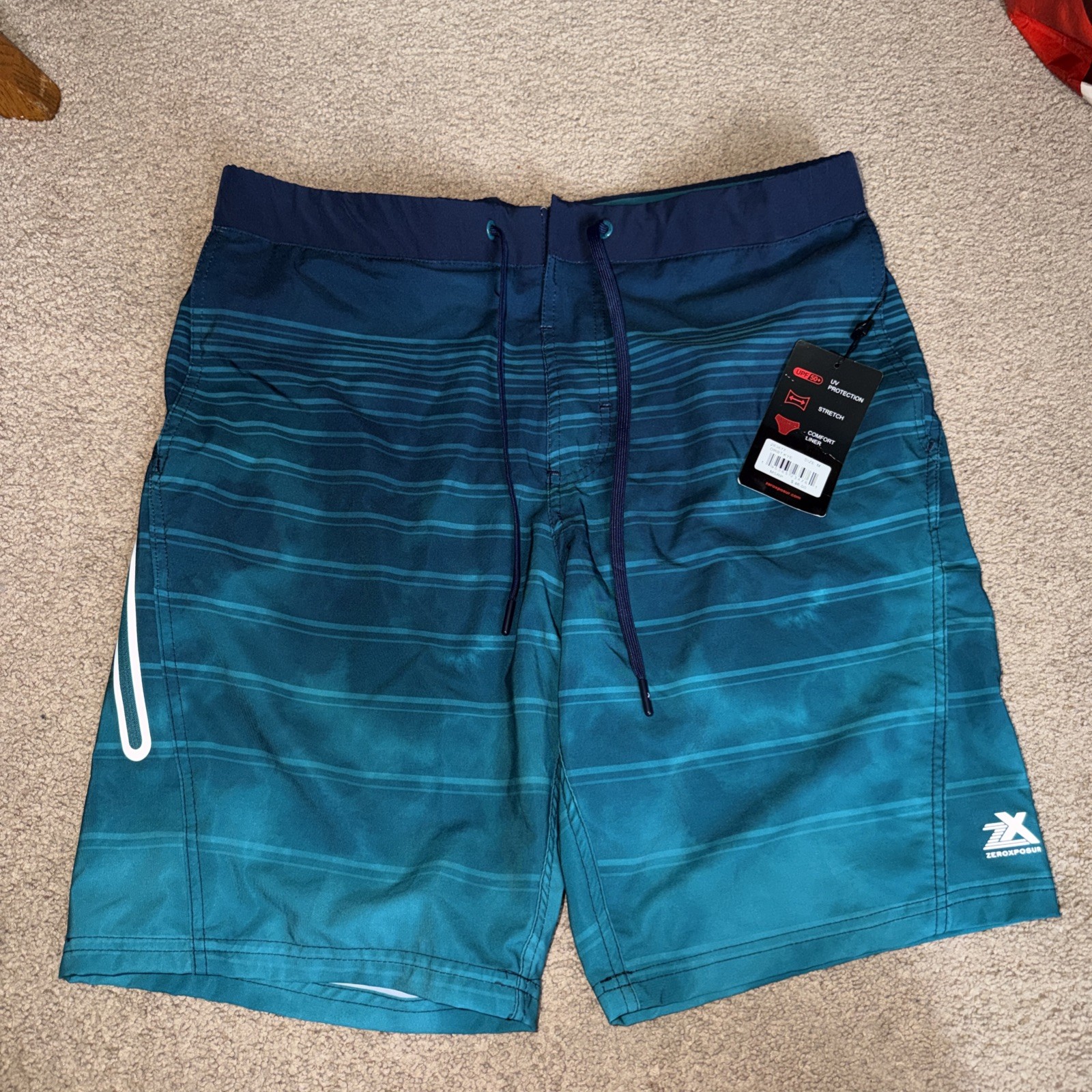 men swim trunks M NWT