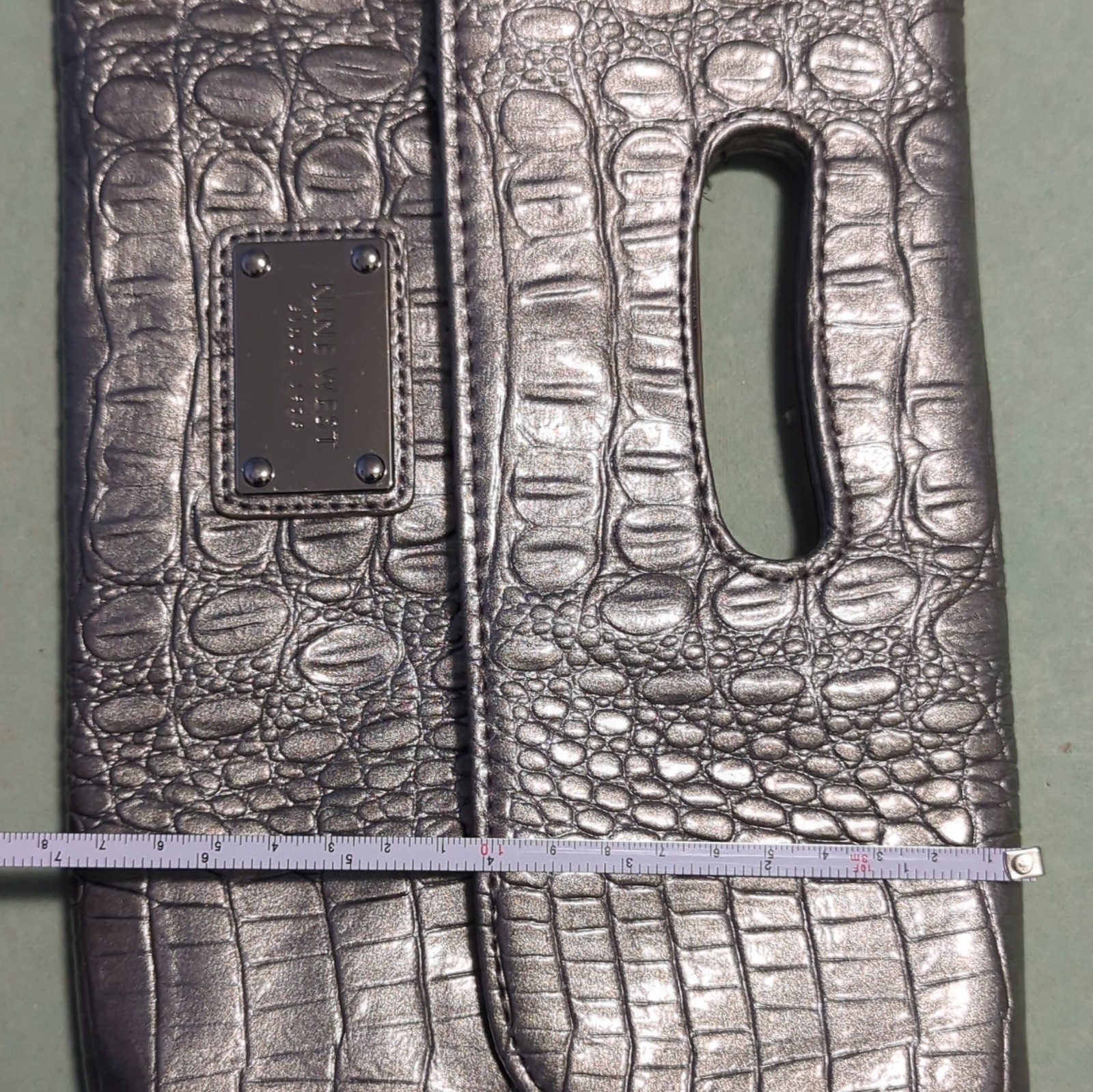 Nine West Metallic Silver Croc Embossed Clutch Top Handle Magnetic, Lined