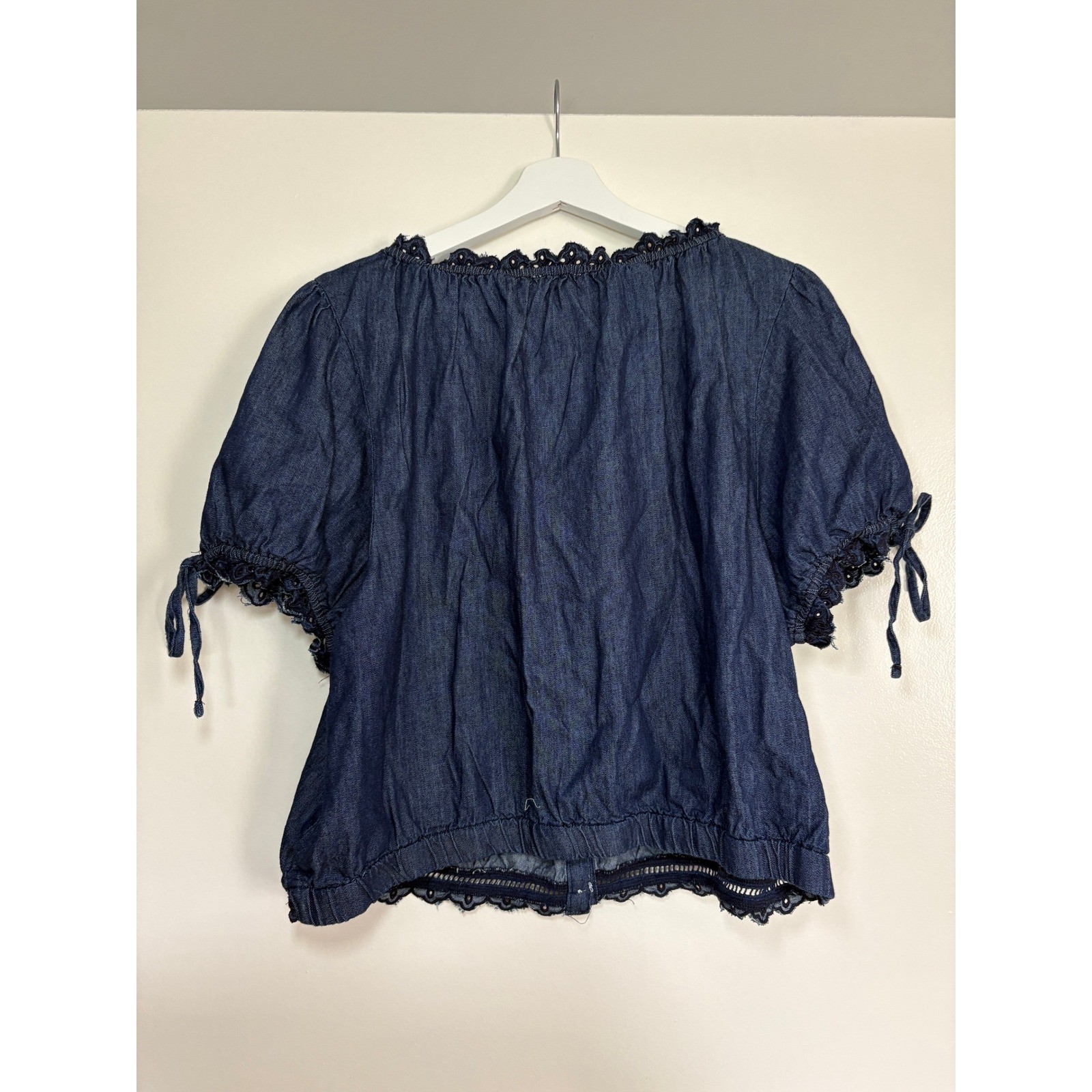 Peasant Blouse XXL Blue Embroidered Eyelet Denim Puff Sleeve Top