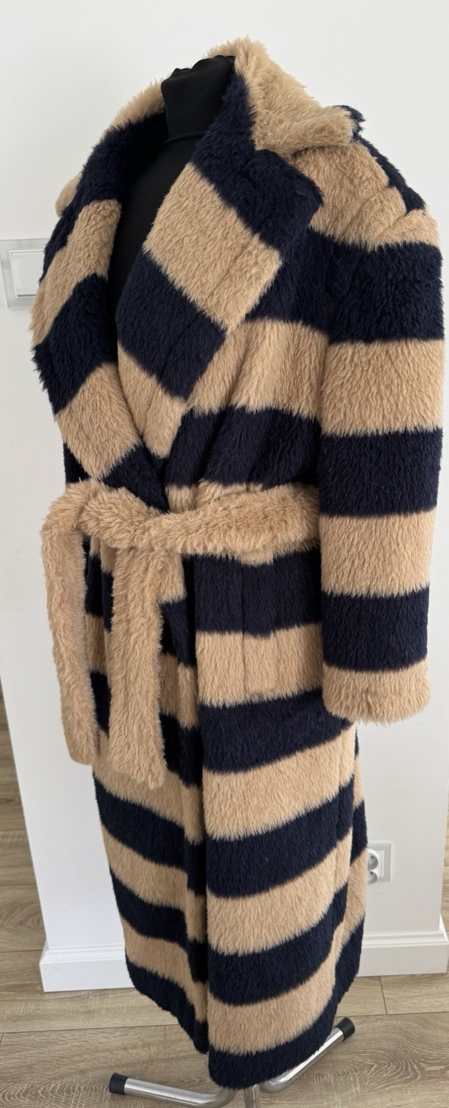 MAX MARA TEDDY BEAR COAT ALPACA/WOOL/SILK – SIZE IT36 -US2-EU32- INT.S/M- New !