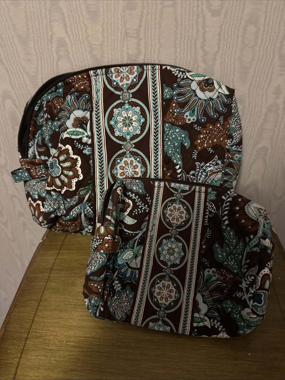Vera Bradley Java Blue Two Bags One Is 11 Inches And One 7 Inches Zip Bags