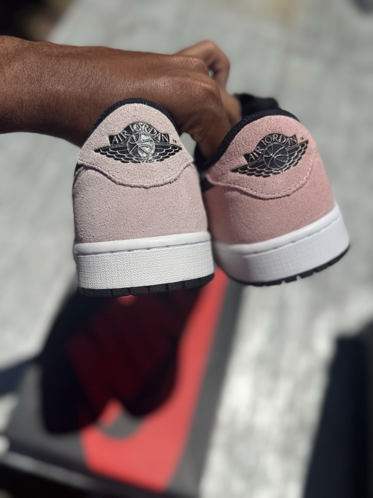Jordan 1 Low Bleached Coral Size 10.5m