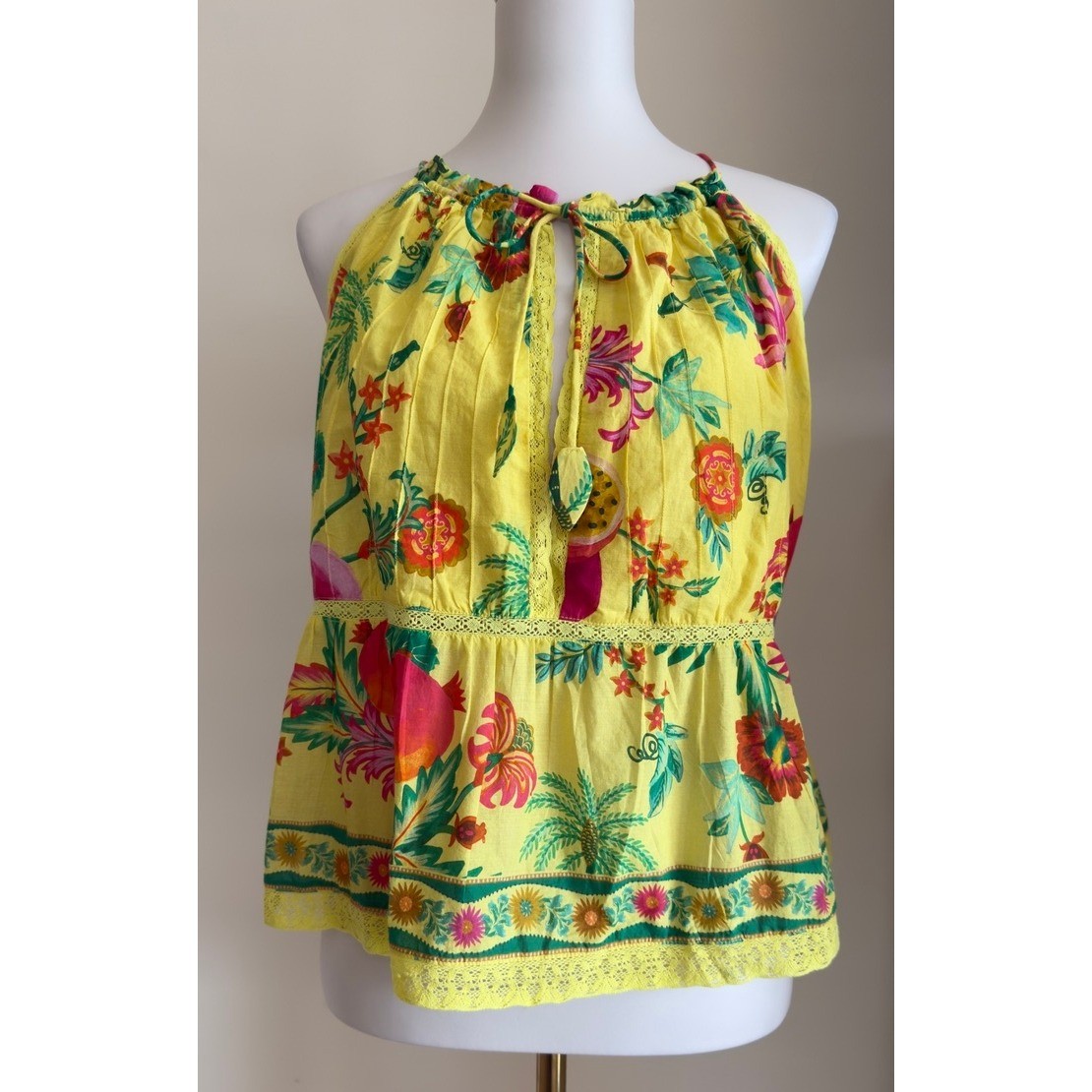 NWOT Farm Rio Yellow Tropical Fruit Print Halter Top Lace Trim Peplum Size XL