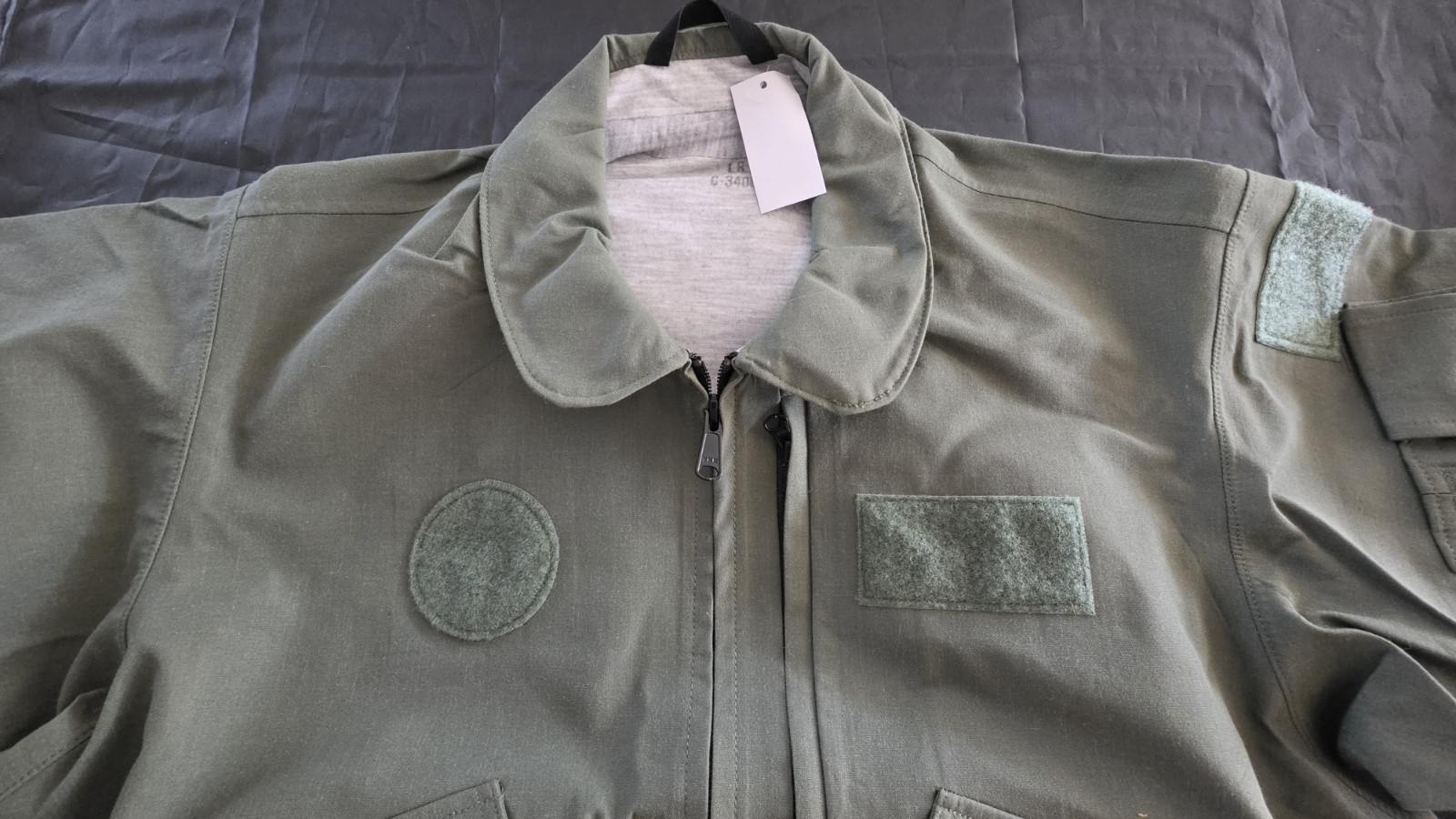 Men’s Gore-Tex Flight Jacket Waterproof Cold Weather CWU-106 Size Large Regular