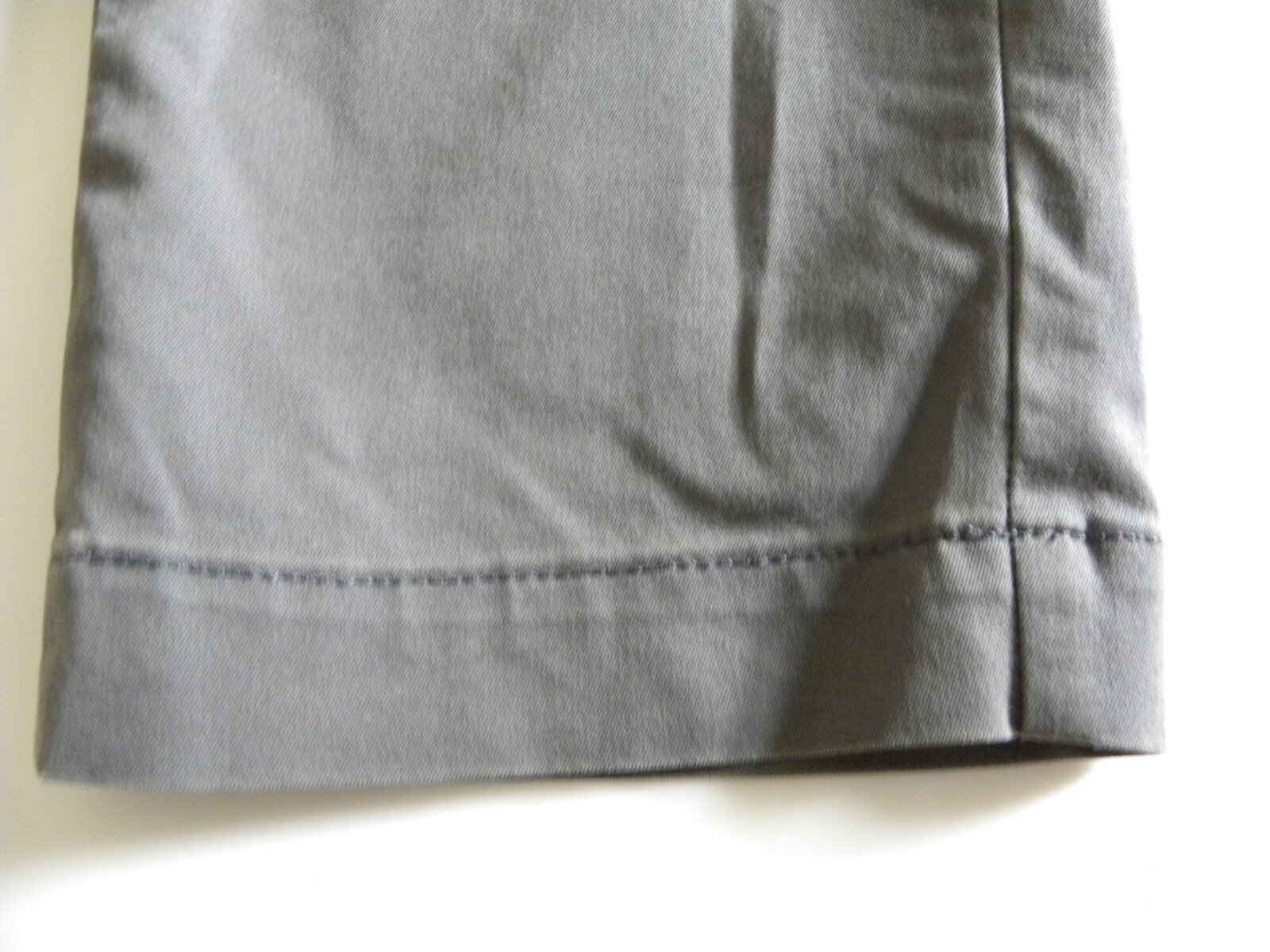 Banana Republic Aiden Slim Fit Chino Pants Men’s 32×30 Dark Gray Greenish